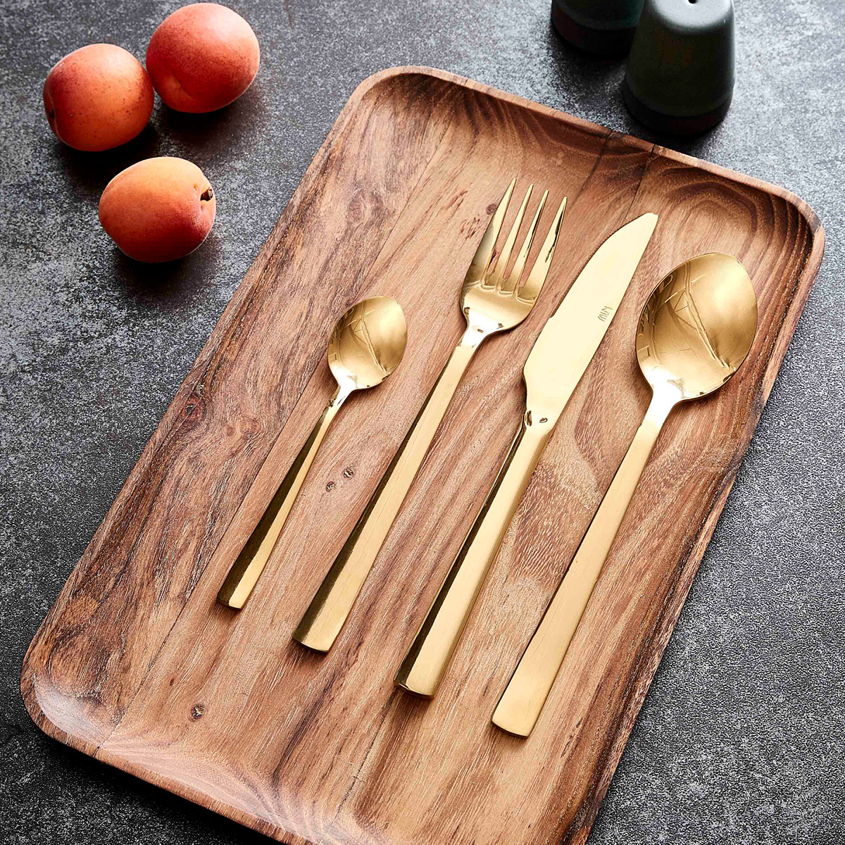 Aida Raw bestickset 40 delar guld