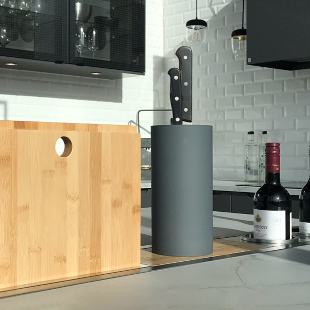 Diverse Knivblock med strån Grå