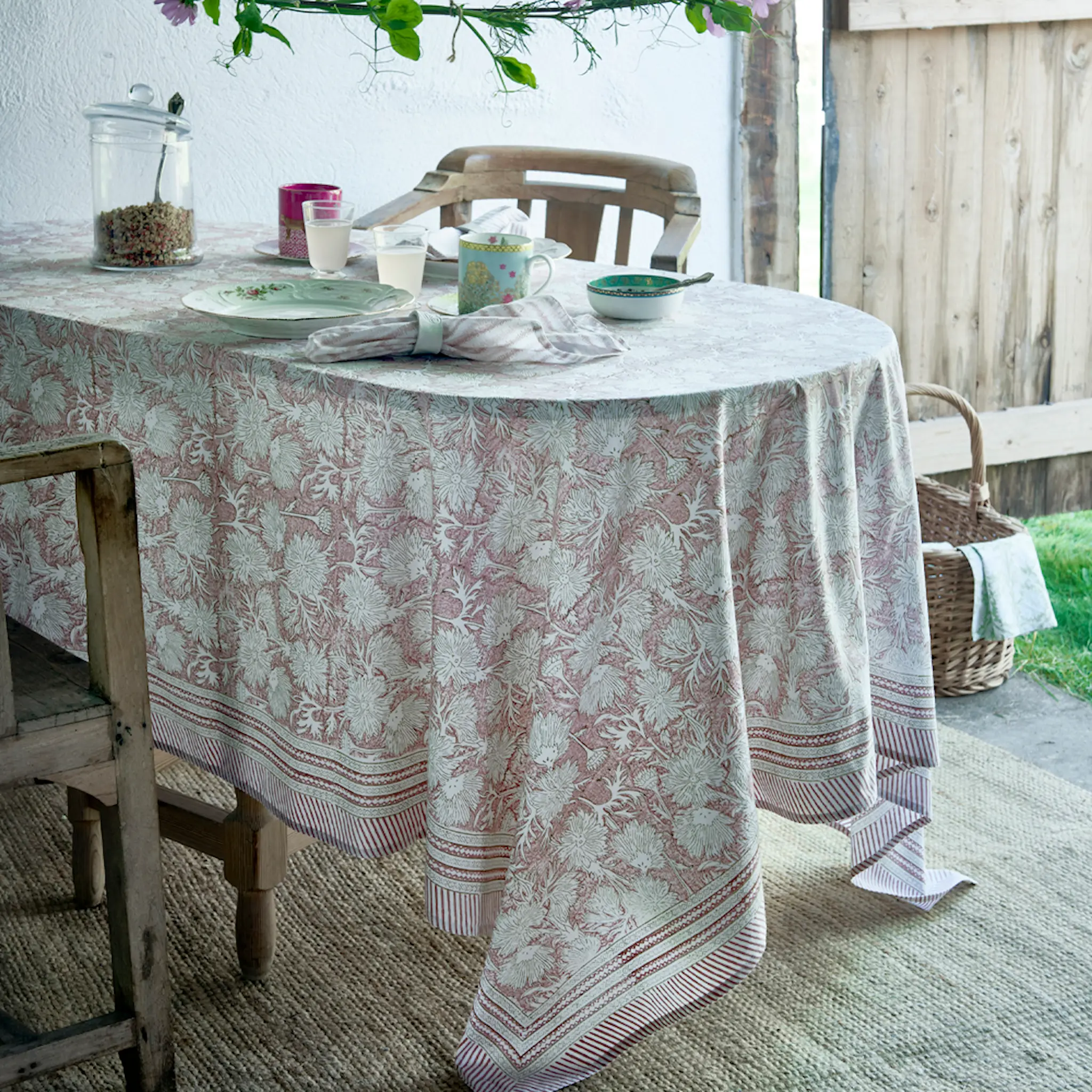 Chamois Waterlily Bordsduk 170x270 cm Rosa