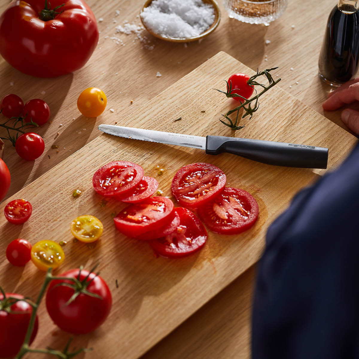 Fiskars Hard Edge tomatkniv