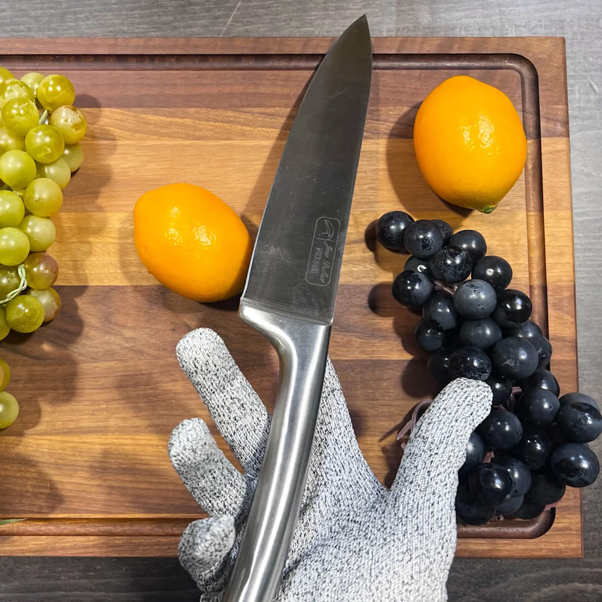 HouseByUs Skärskyddshandske S/M grå