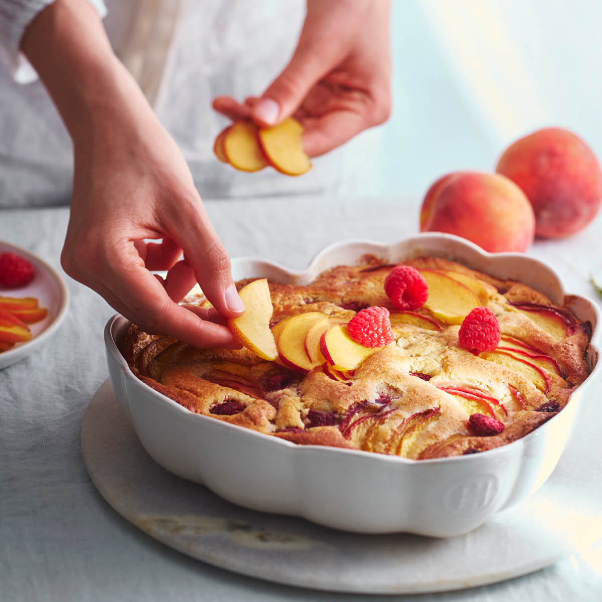 Emile Henry Madeleine Uunivuoka sydän 26,5 cm 1,8 L Cream