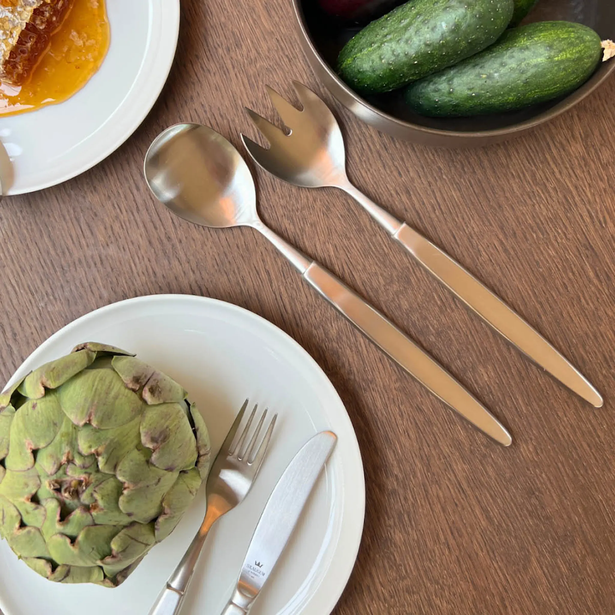 Skaugum Salaattiottimet 2 osaa Harjattu teräs