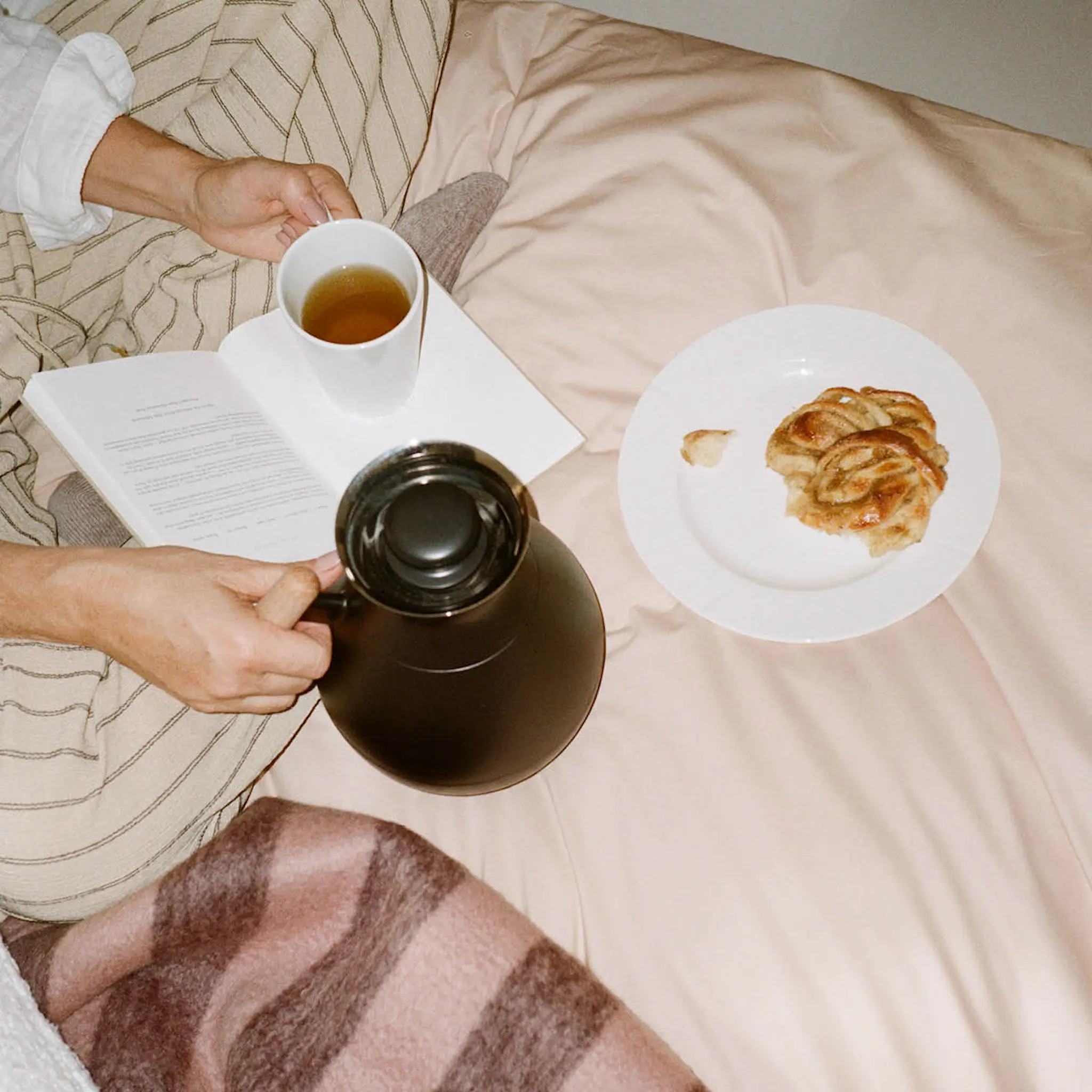 Rosendahl Stay Warm termoskanna rund 1,0 L svart