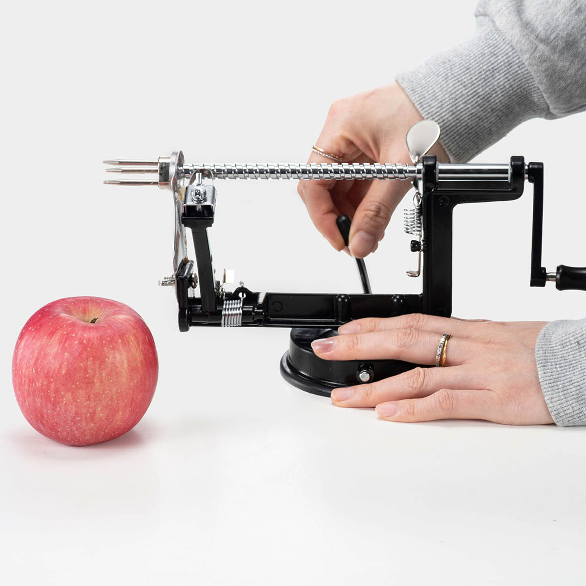 Modern House Sogn skreller 30 cm svart/børstet