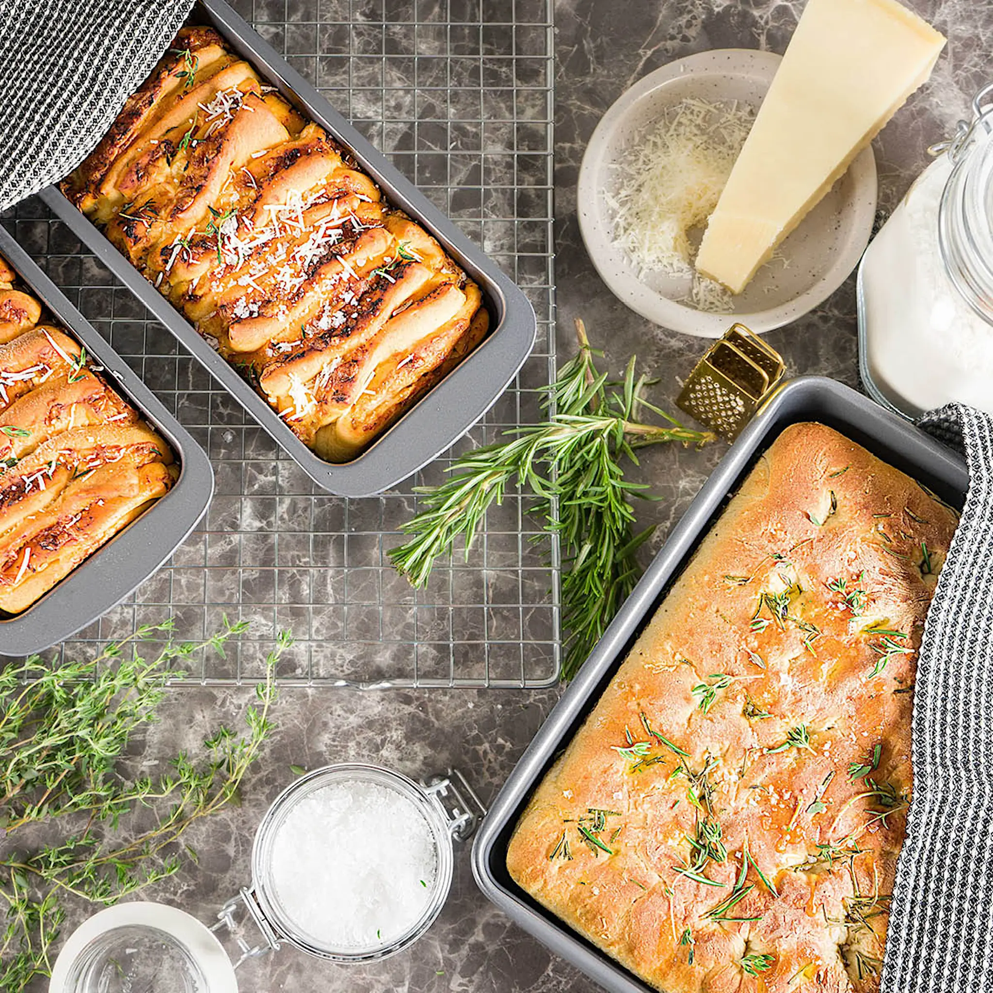 Modern House bAYk Leipävuoka 35 cm 2 kpl Tummanharmaa