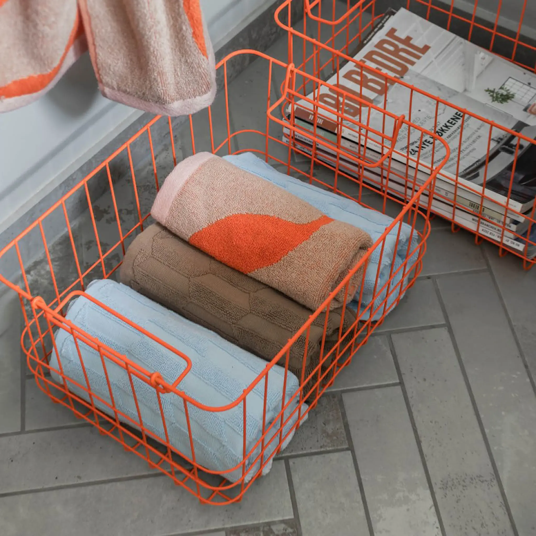 Mette Ditmer STORE-IT metallkorg 37x26x20 cm orange
