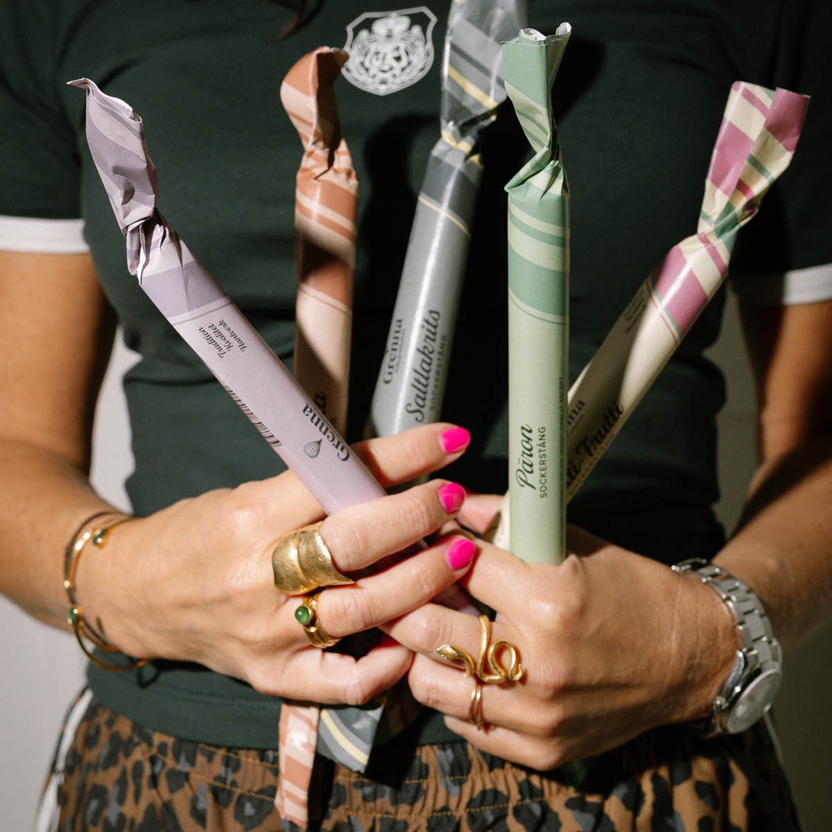 IN10SE Polkagris karamellstänger 5-pack 250 g röd