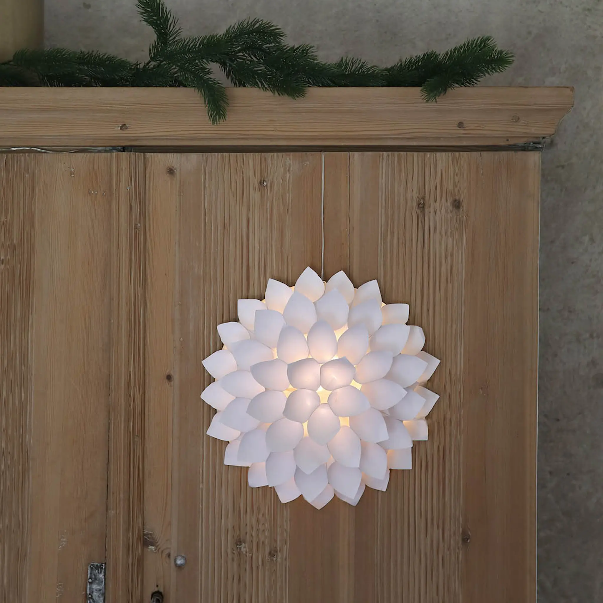 Markslöjd Dahlia väggdekoration / bordsdekoration 35 cm vit