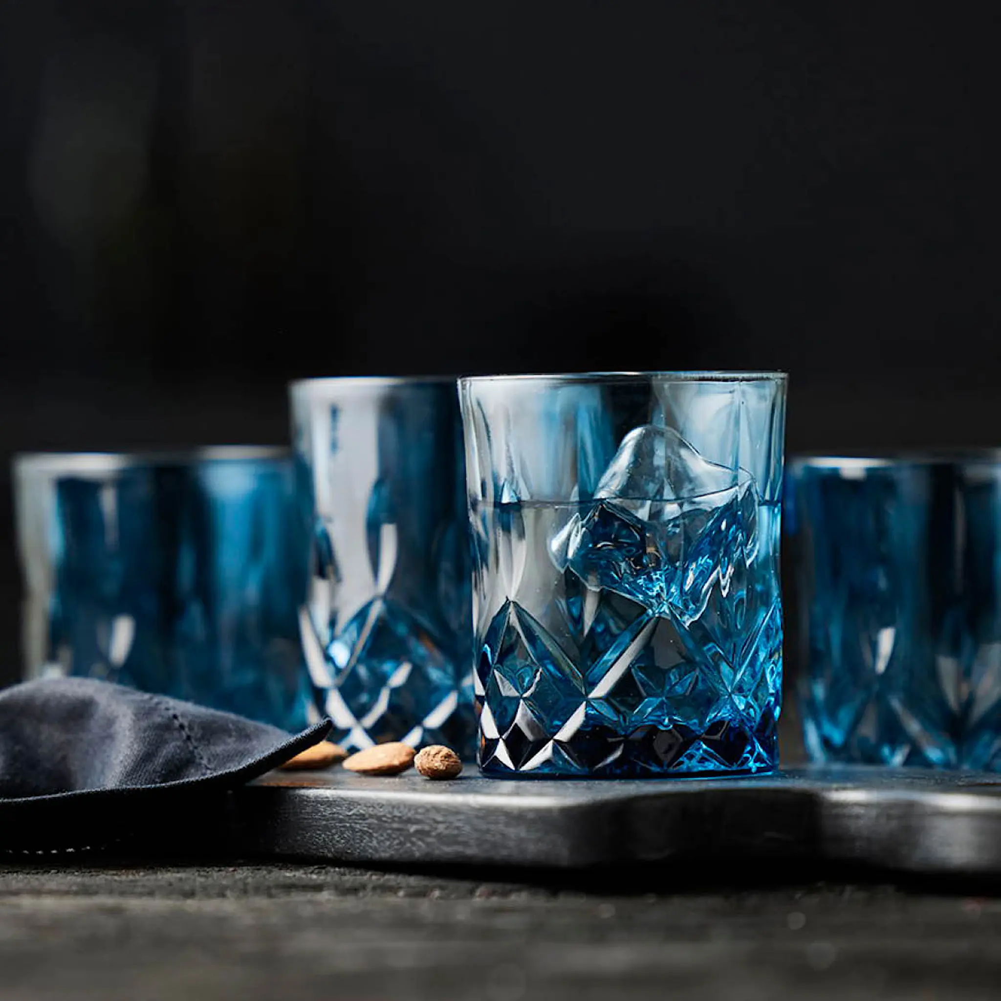 Lyngby Glas Sorrento Viskilasi 32 cl 4 kpl Sininen