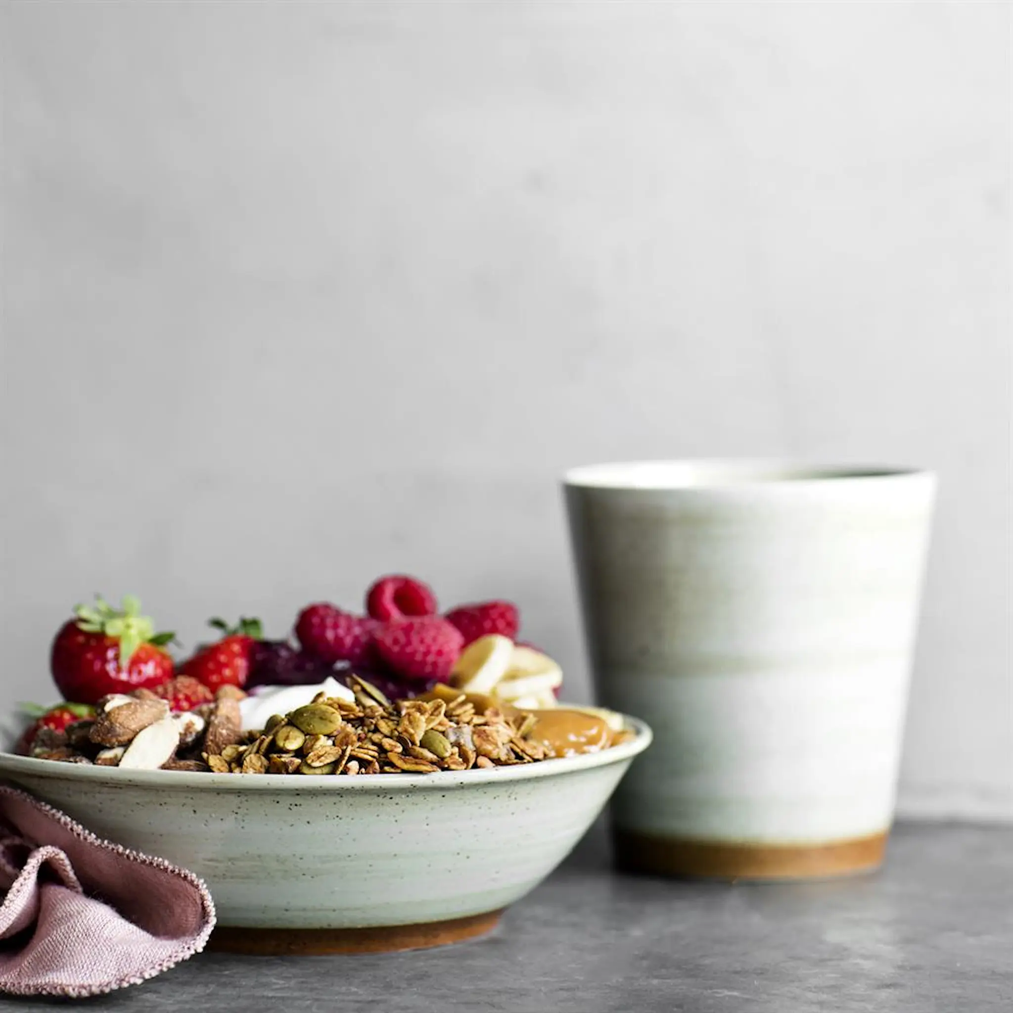 Broste Copenhagen Grød dyp tallerken 22 cm sand hover