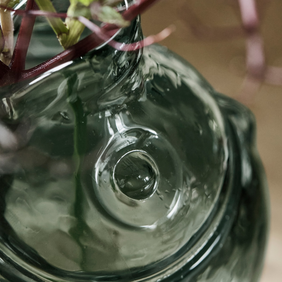 House Doctor Fish vas 17,5 cm rökgrå