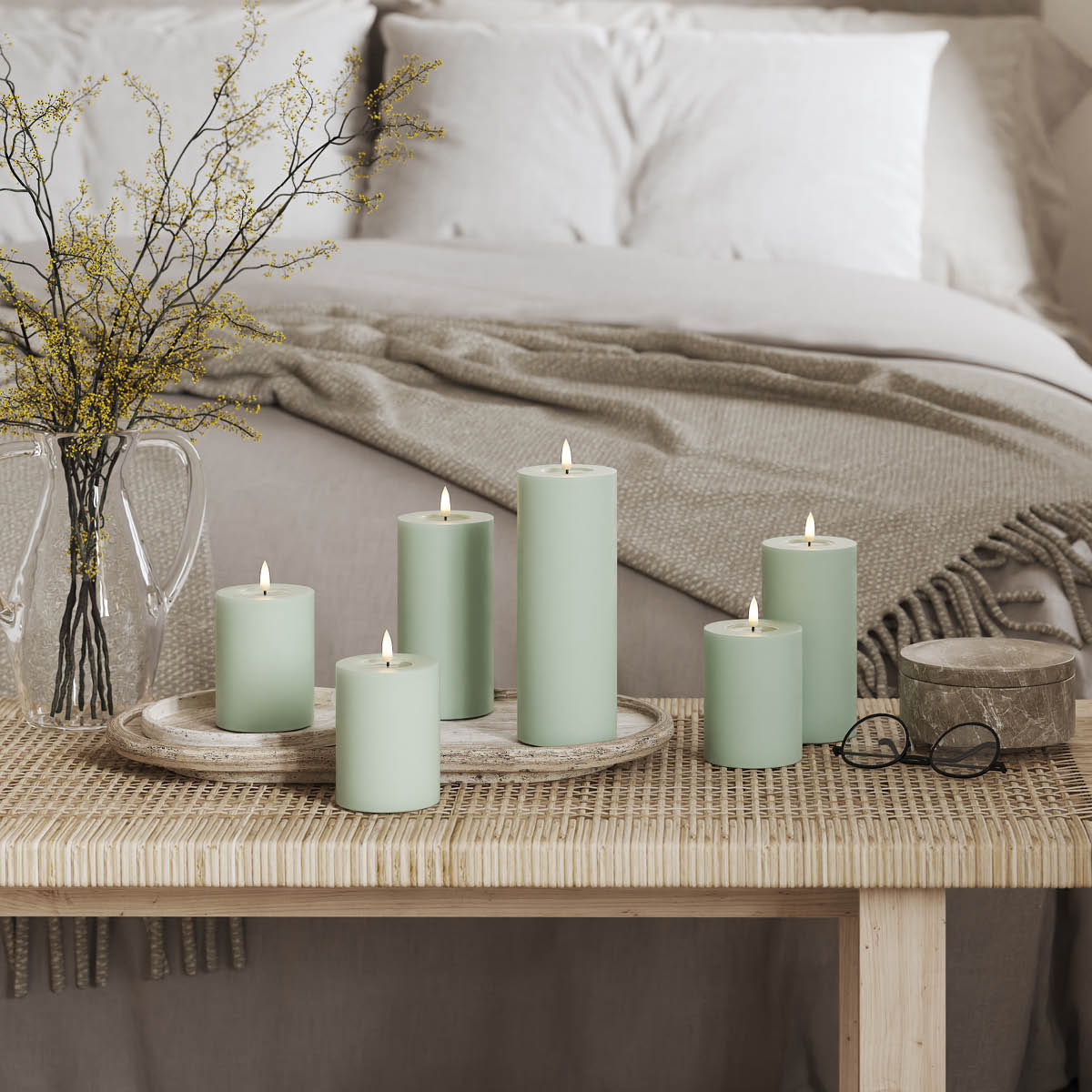 DeluxeHomeart LED kubbelys 7,5 x 10 cm salvie grønn