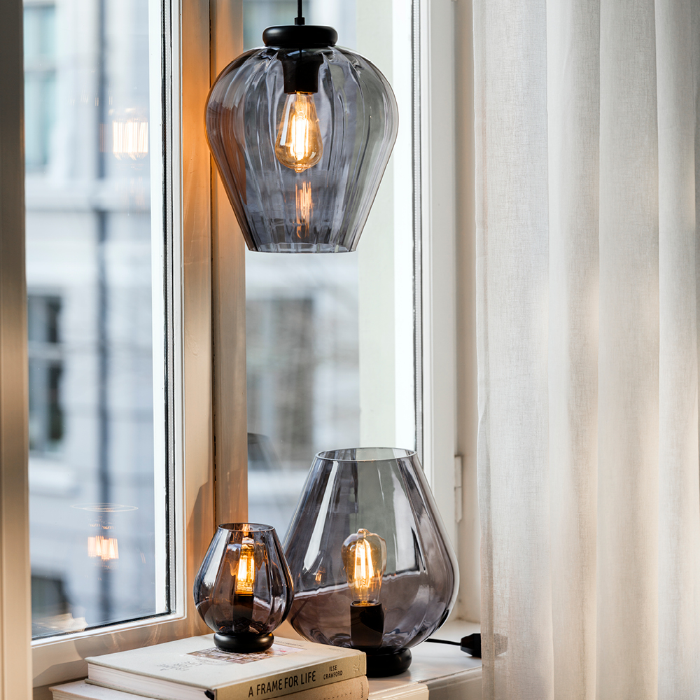 Magnor Rocks XO bordslampa 26 cm kolgrå