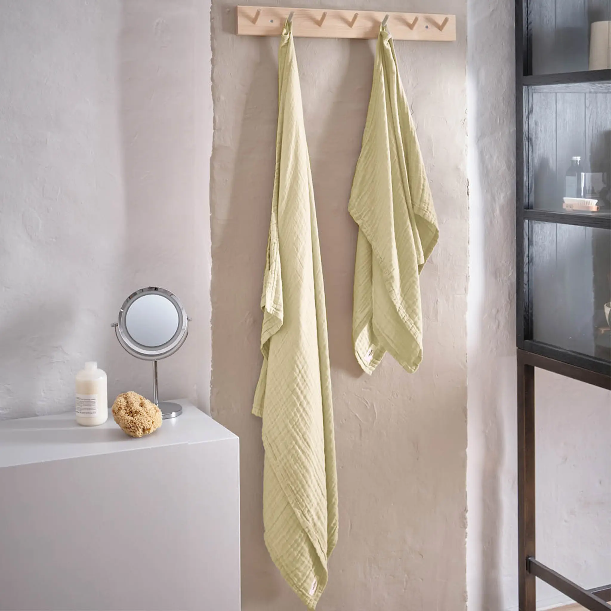 The Organic Company FINE set med badlakan och handduk pale honey