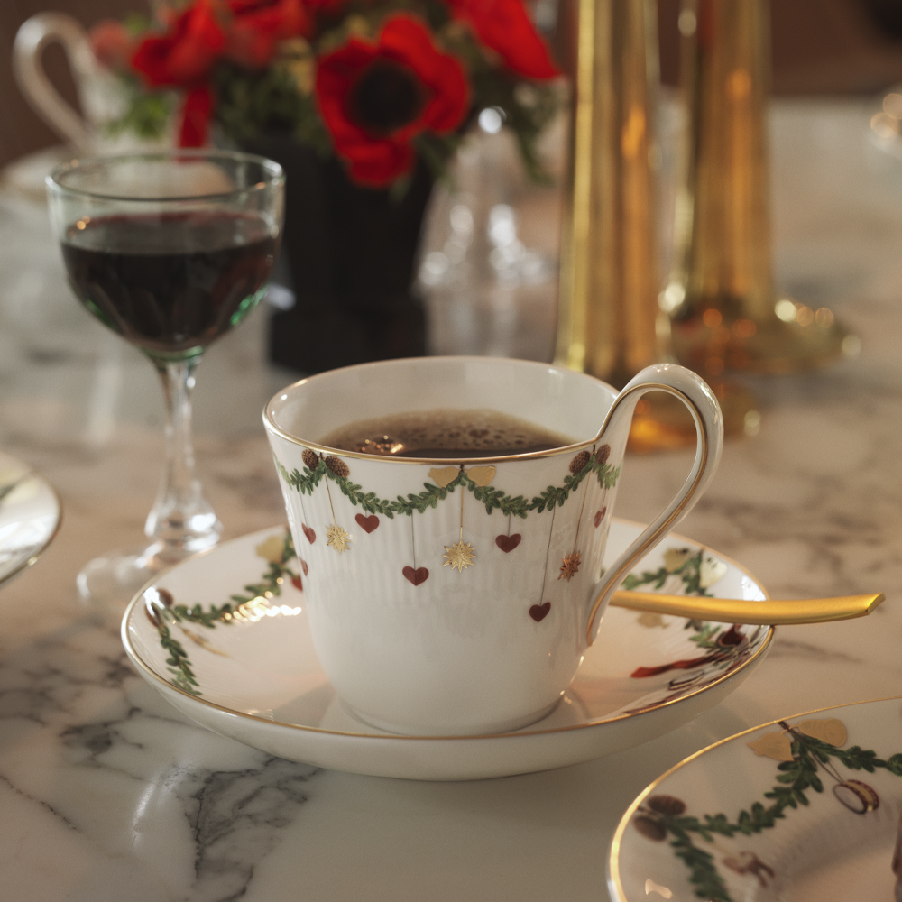 Royal Copenhagen Stjerne Riflet Jul kopp m/skål 27 cl