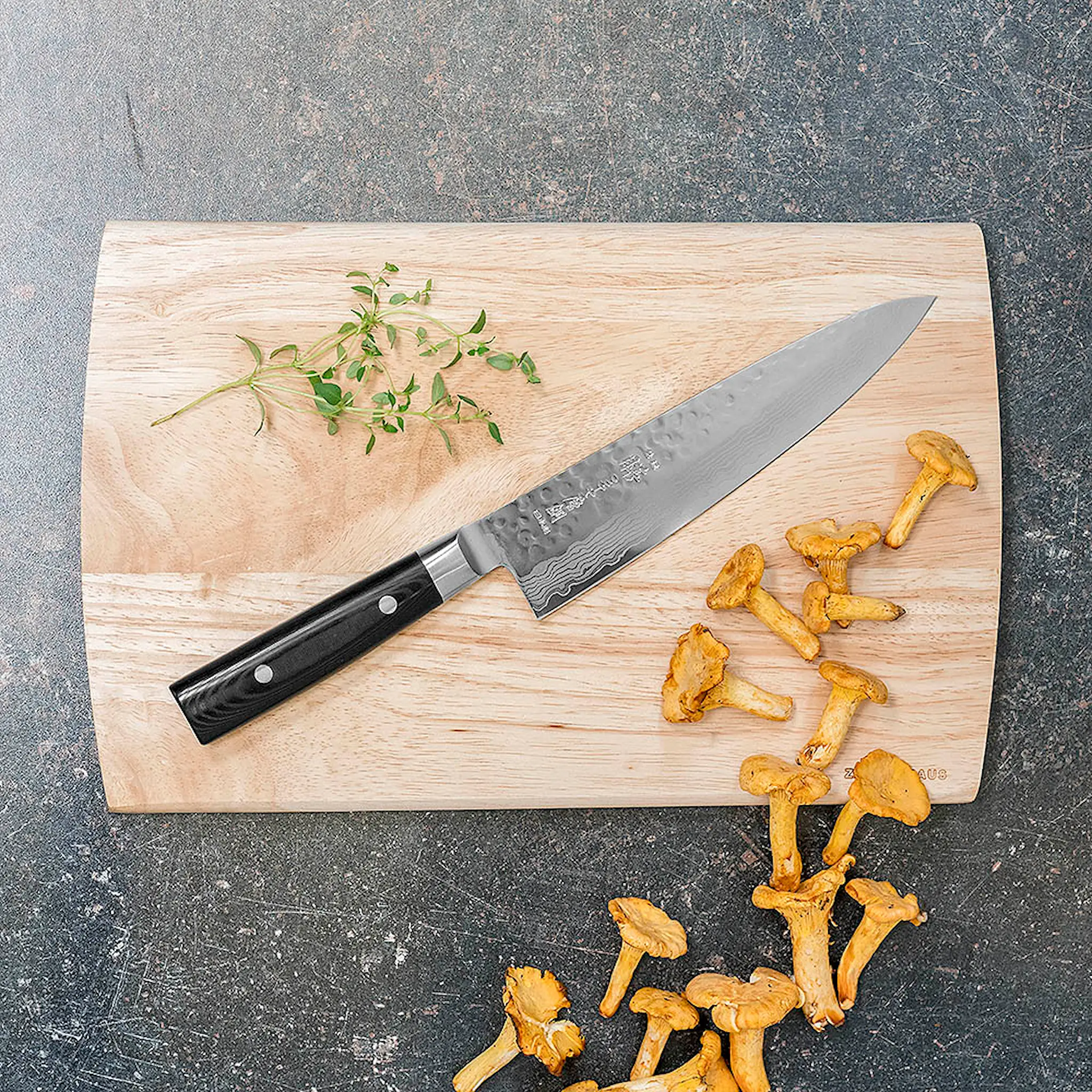 Yaxell Gåvoset Zen Kockkniv 20 cm + Slip