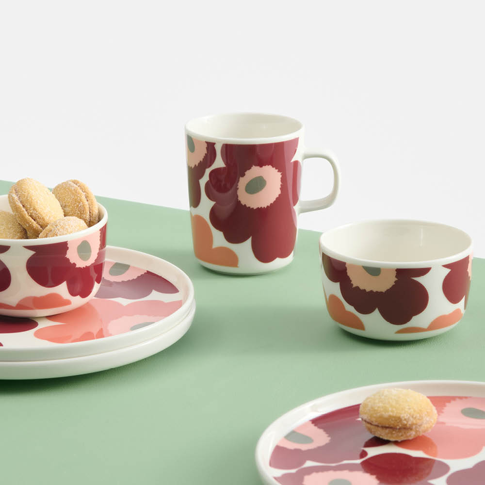 Marimekko Oiva unikko bolle 25 cl hvit/mørk kirsebær/lakserød