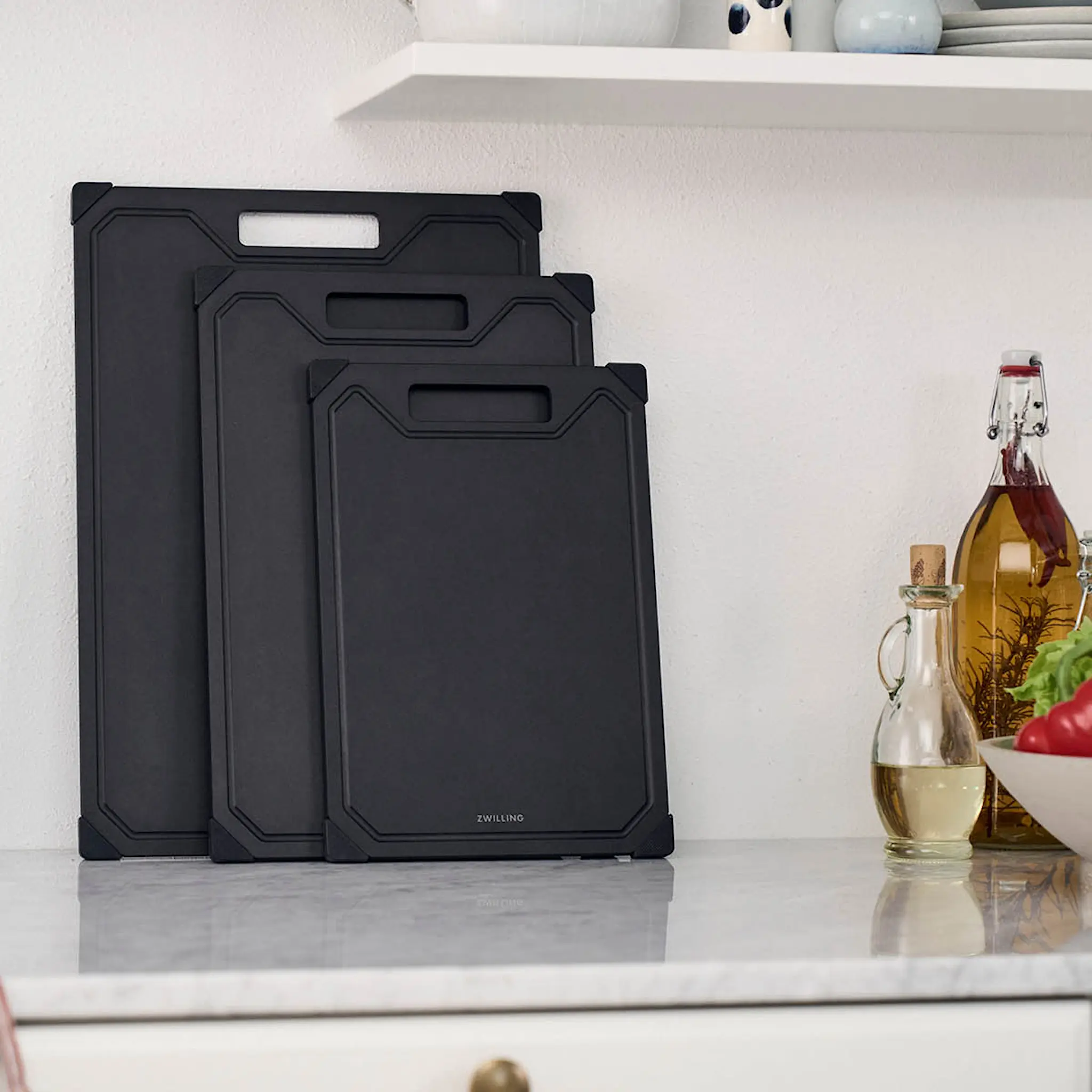 Zwilling Skärbräda 42x30 cm träfiber svart