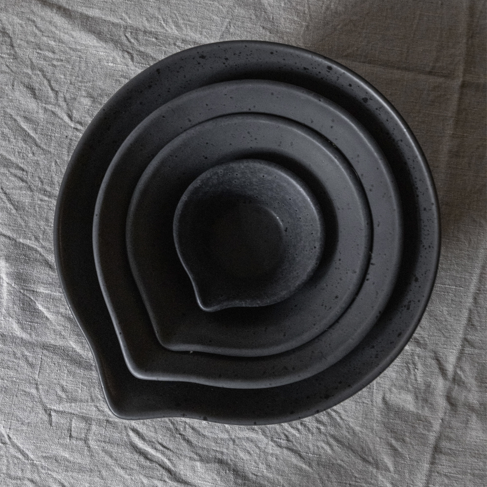 PotteryJo Peep deigbolle 12 cm matt black
