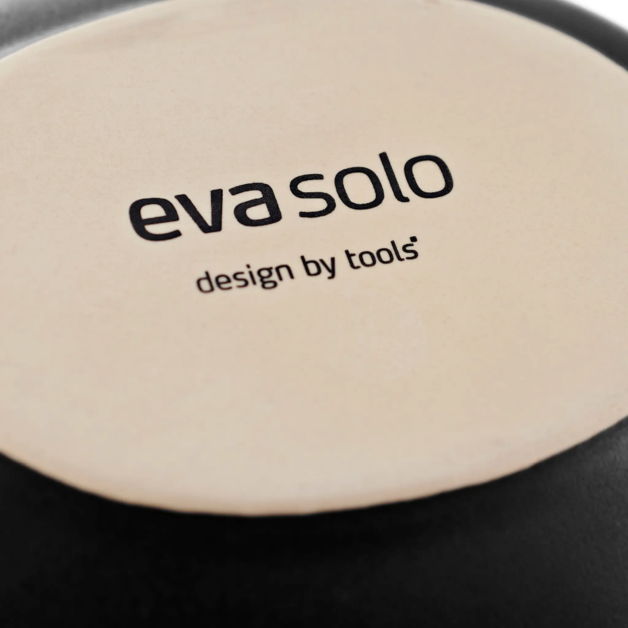 Eva Solo Nordic Kitchen sausenebb 40 cl svart hover