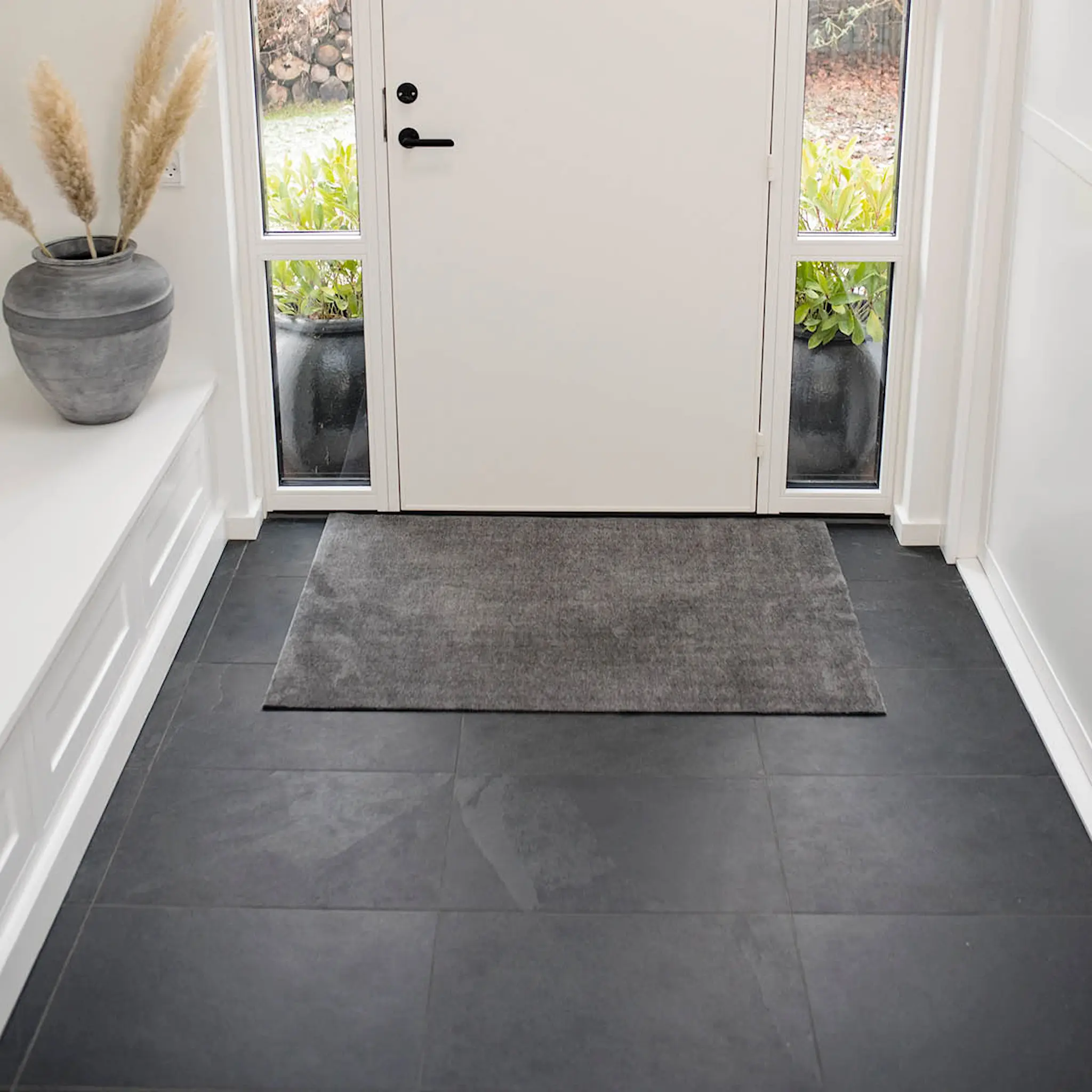 Tica Copenhagen Unicolor golvmatta 130x90 cm stålgrå