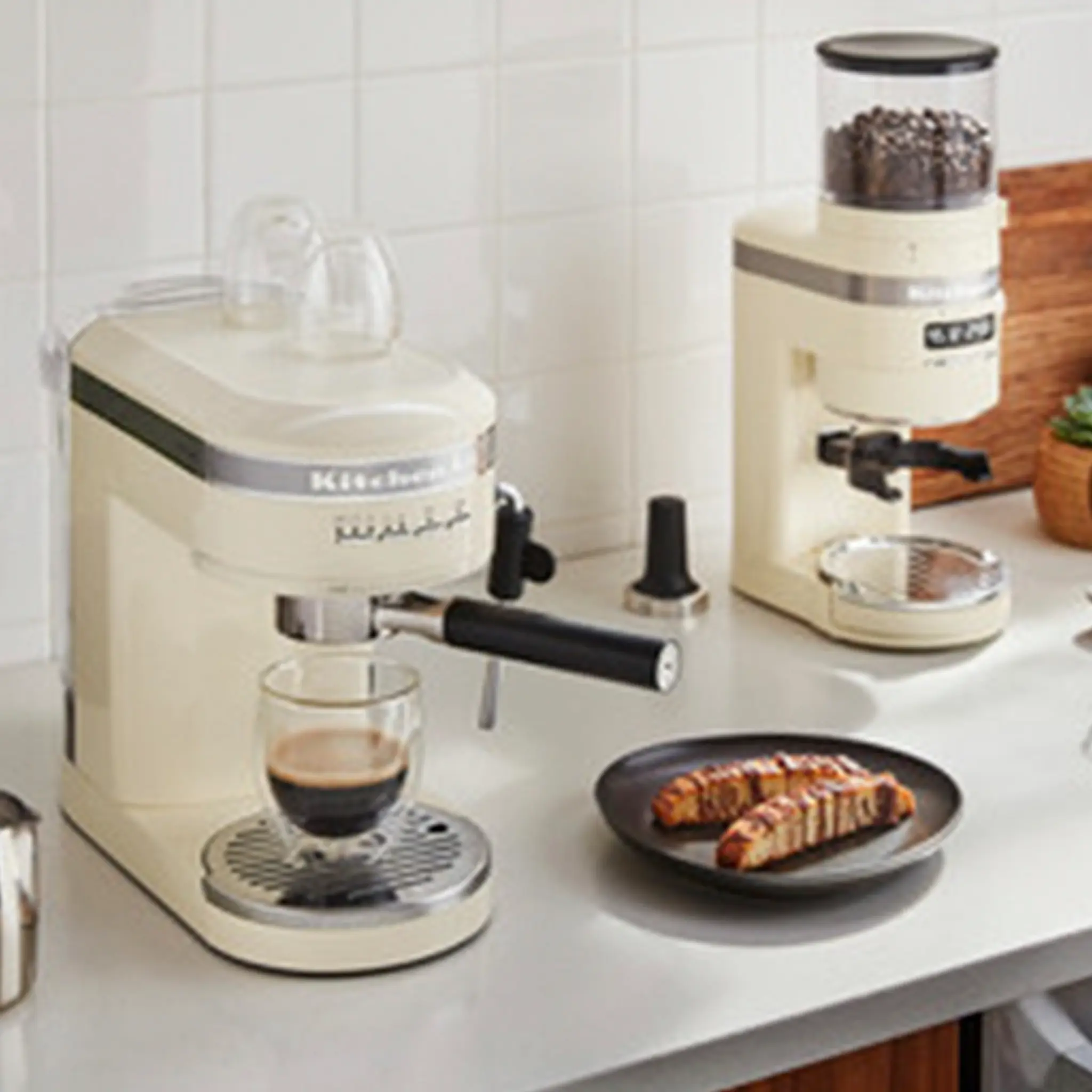 KitchenAid KitchenAid Artisan Espressomaskin Cremé