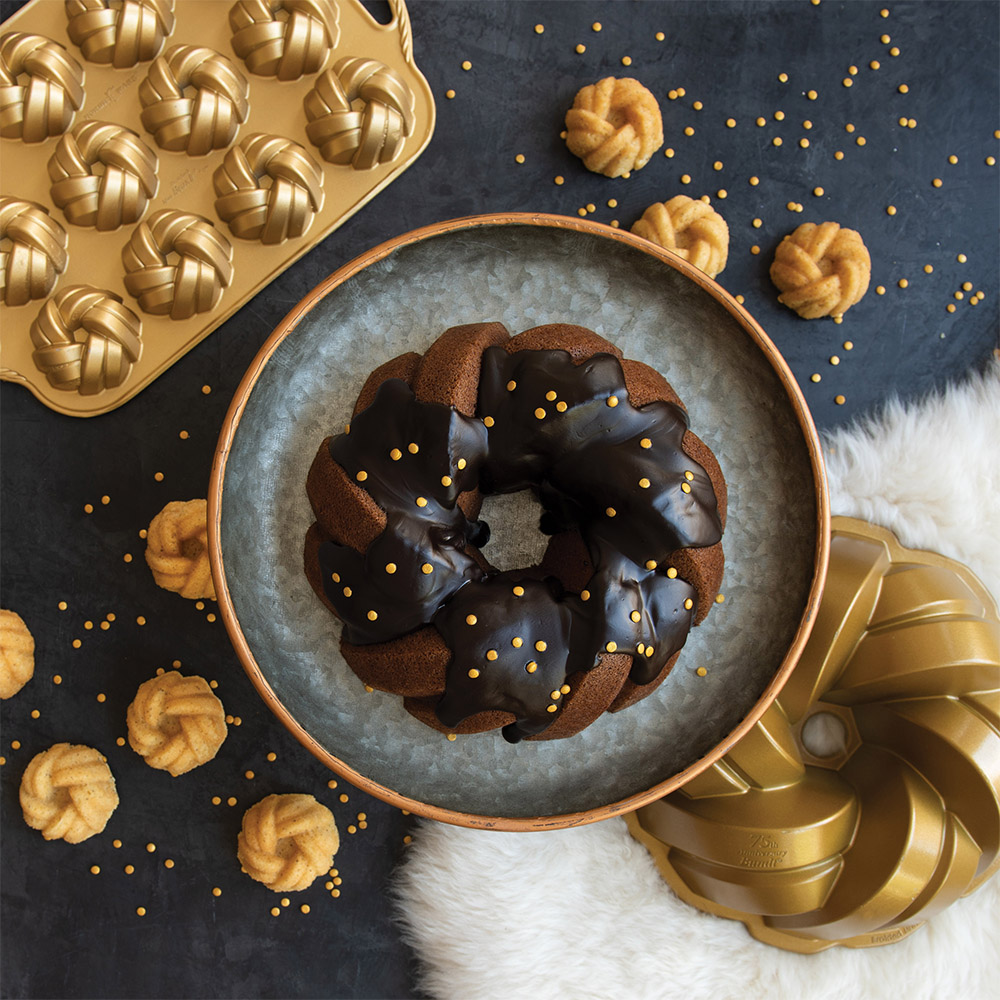 Nordic Ware Kakkuvuoka 75th Anniversary Braided 280 cl