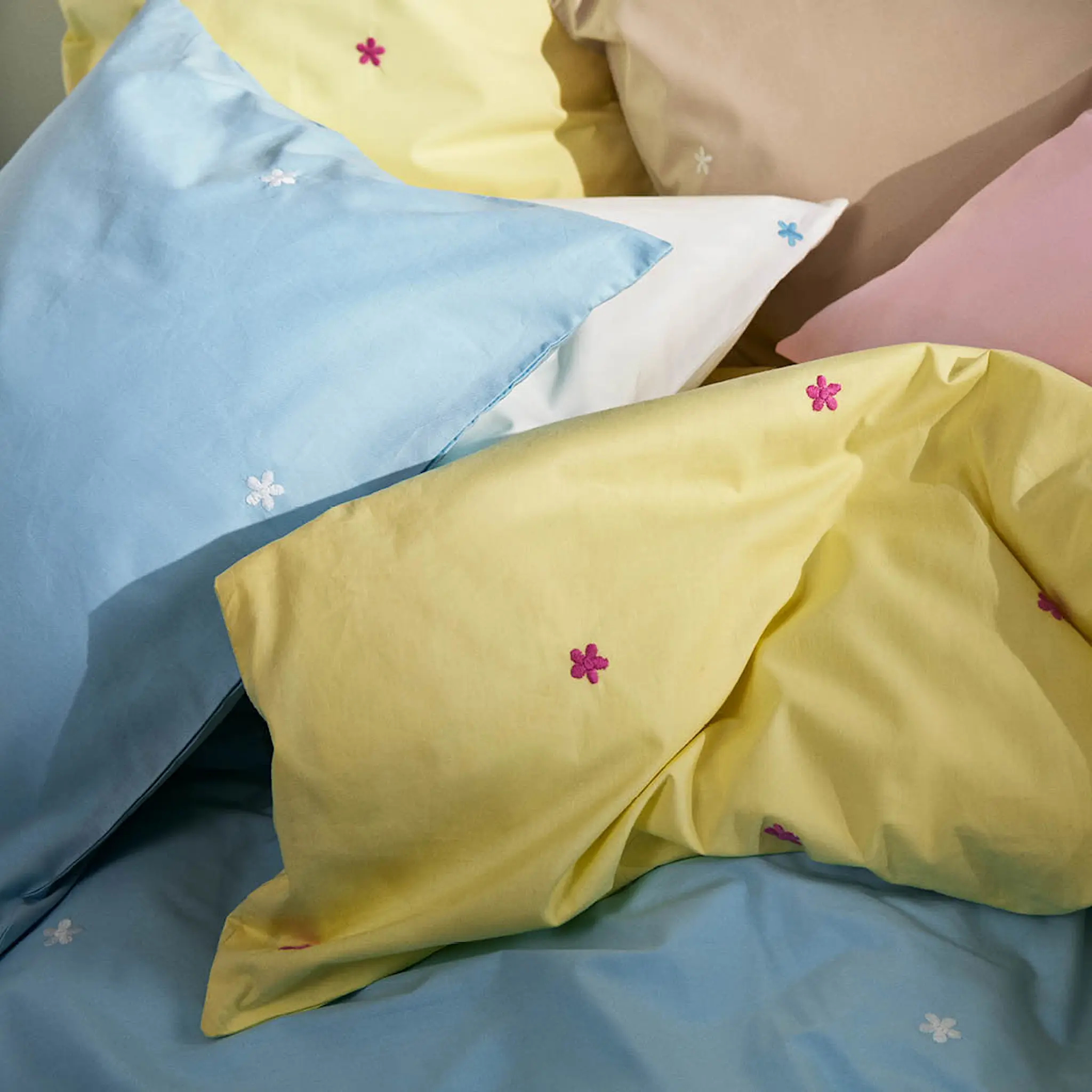 Juna Daisy påslakanset junior 100x140 cm gul