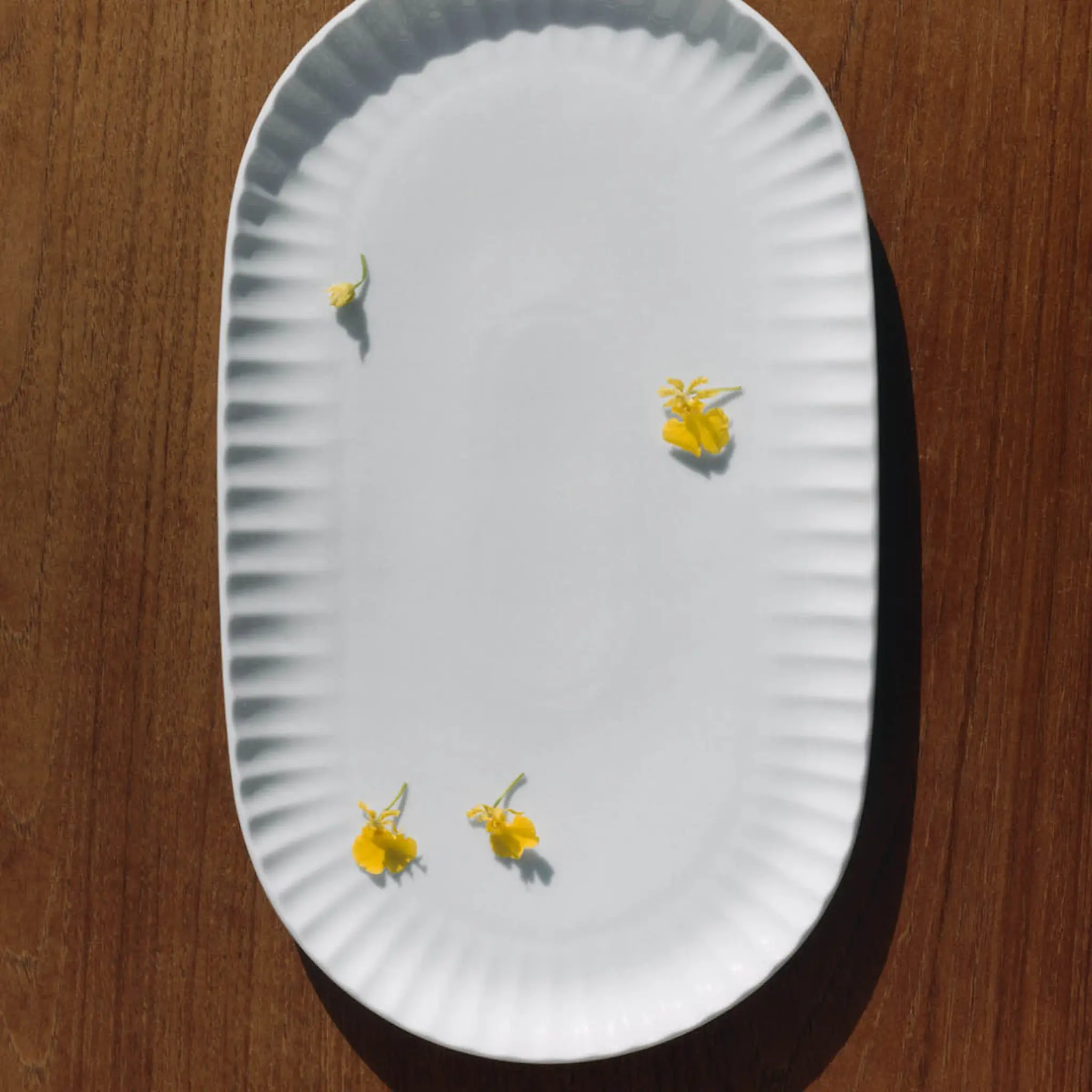 Georg Jensen Bernadotte coupe Tarjoiluastia 38x23 cm Valkoinen