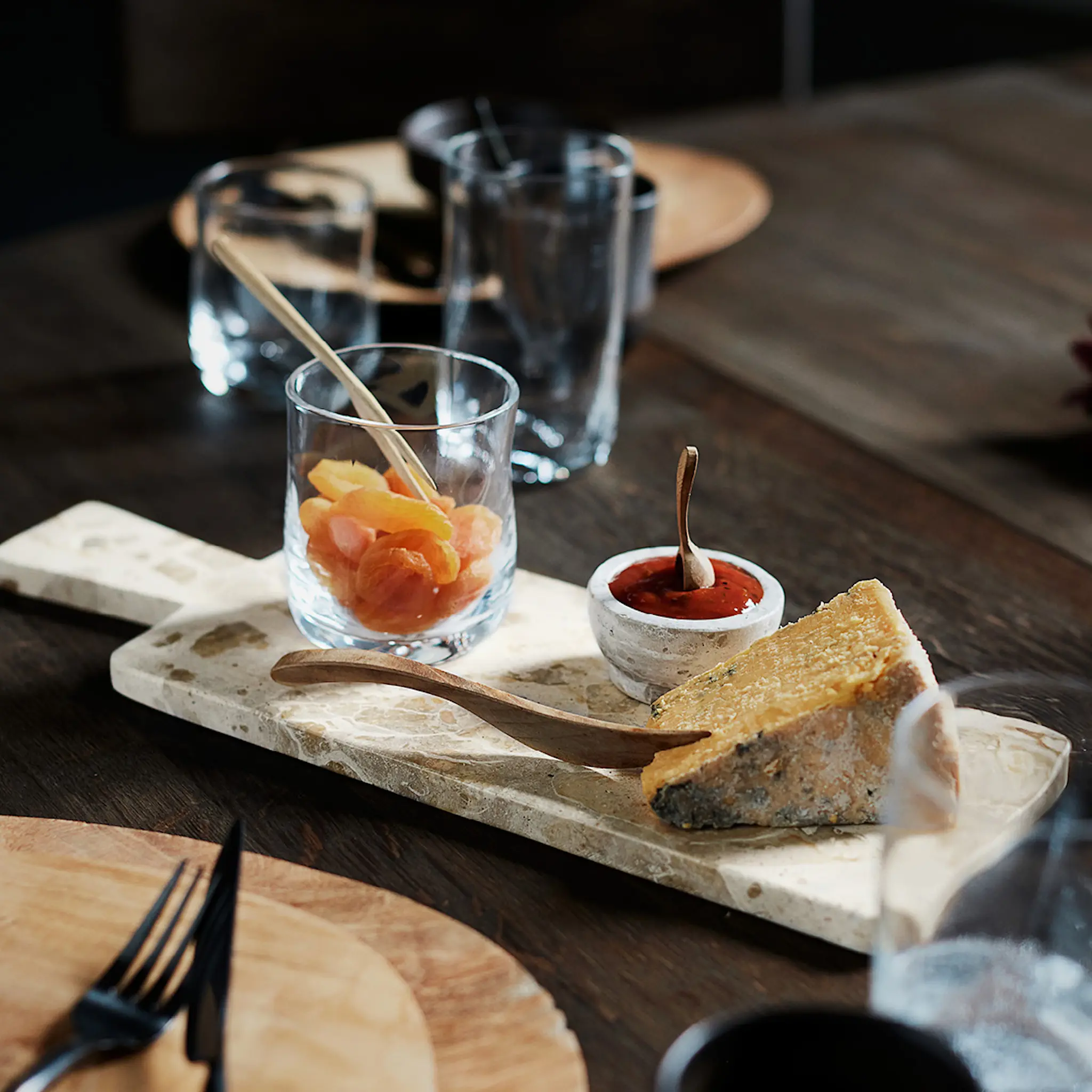 Muubs Vita Marmoritarjotin 14,5x39 cm Seashell