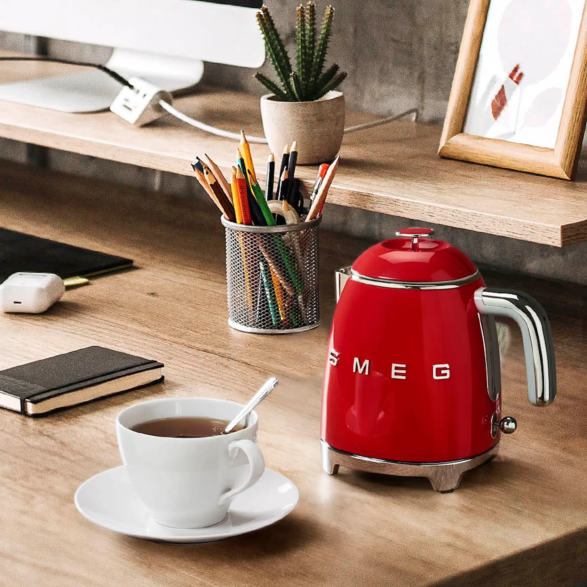 Smeg Vannkoker KLF05 mini 0,8L rød - Cervera
