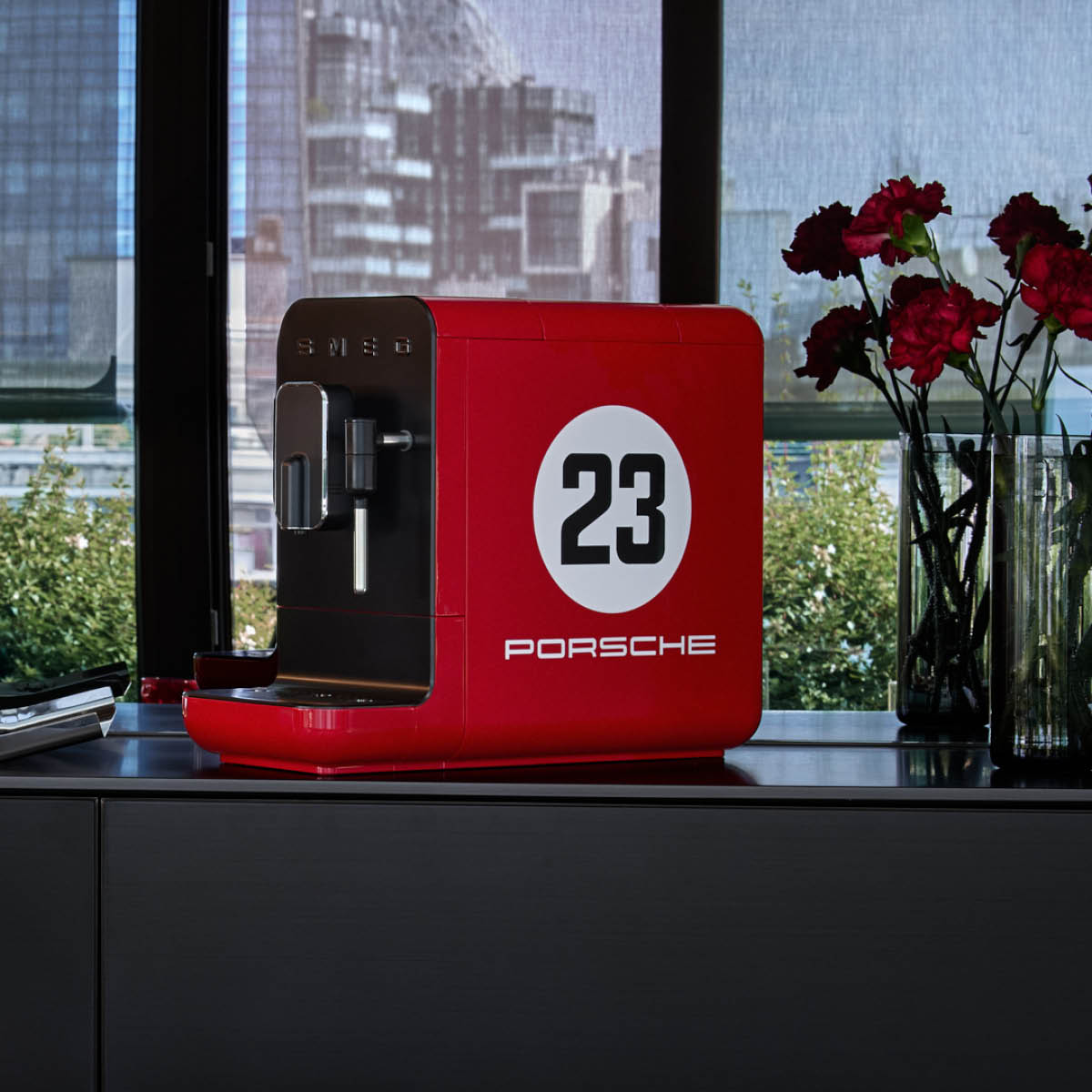 Smeg Smeg x Porsche espressomaskin BCC12917 Limited Edition Salzburg Red