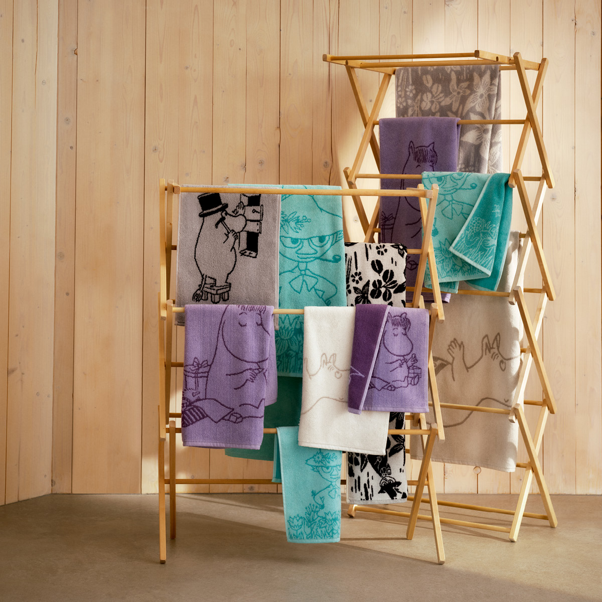 Moomin Arabia Mumin badhandduk 70x140 cm mumintrollet vit