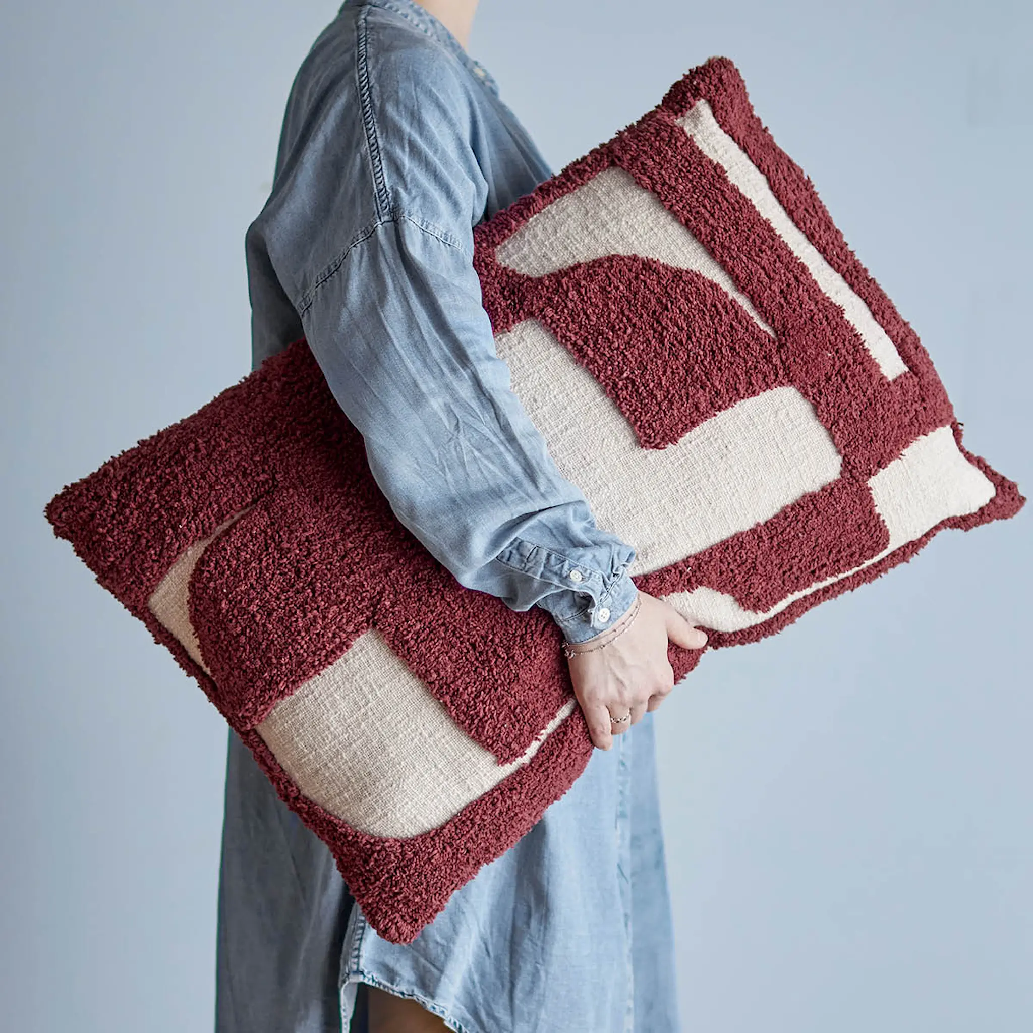 Bloomingville Olica kudde 60x40 cm röd/vit