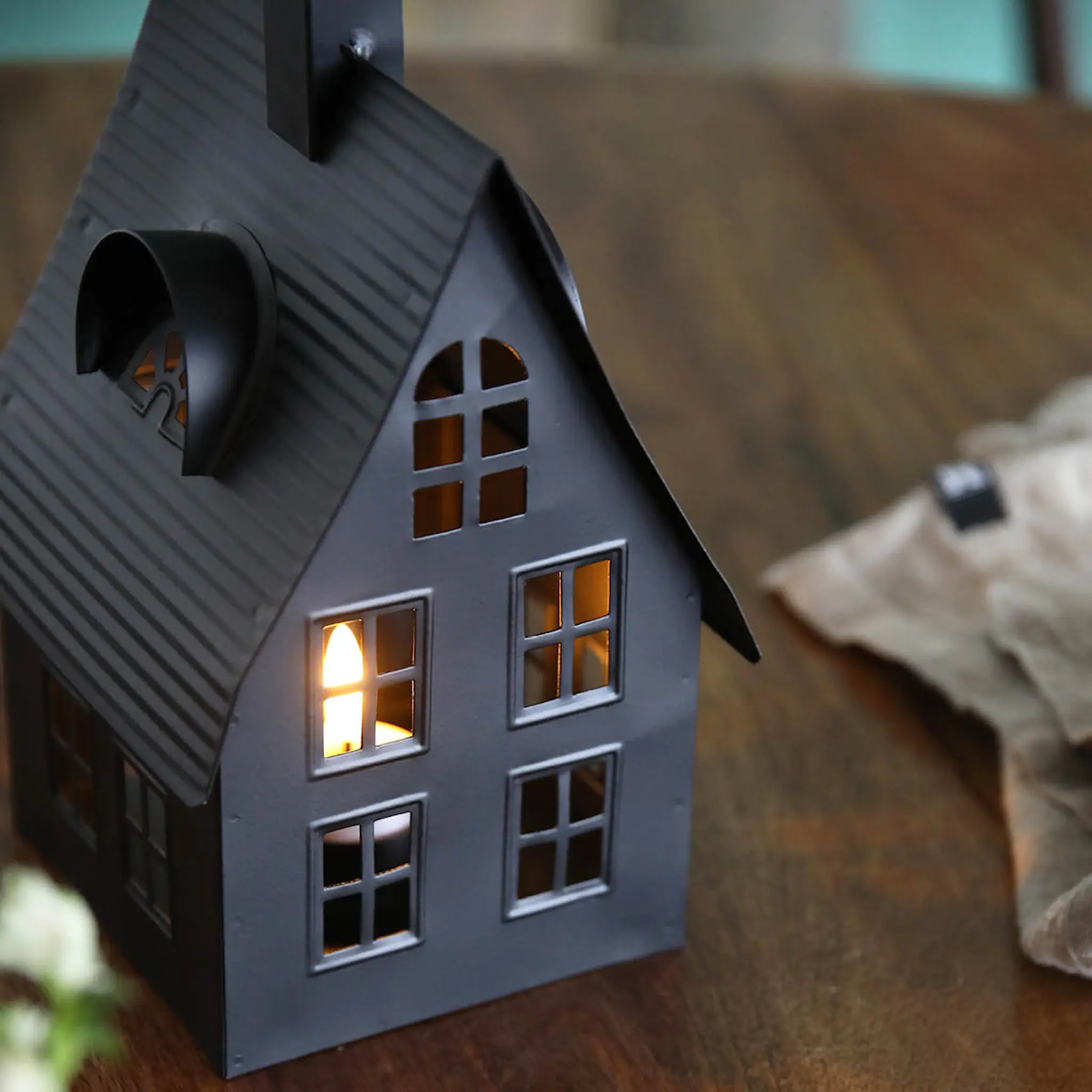 Markslöjd Luton metallhus LED 23 cm svart