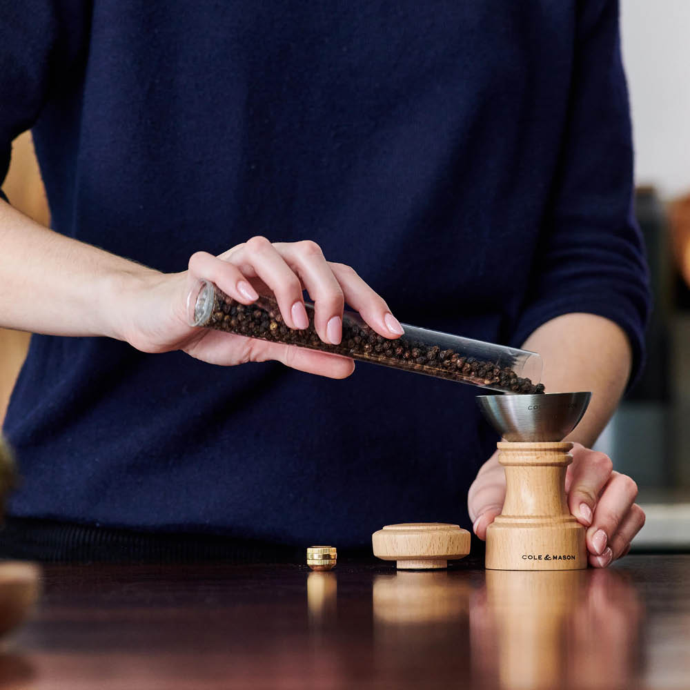 Cole & Mason Hoxton pepperkvern 11 cm bøk