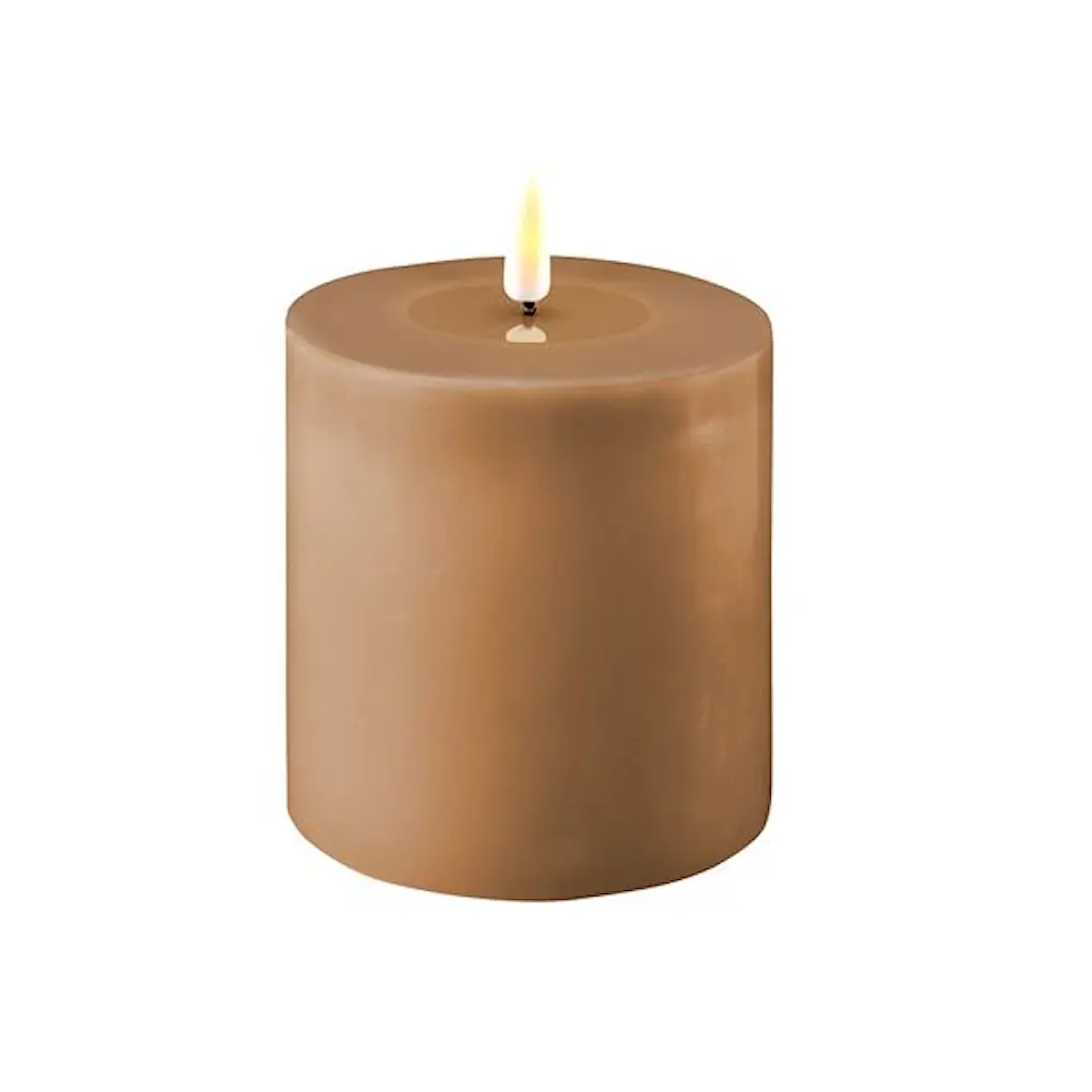 LED Pöytäkynttilä 10x10 cm Karamelli