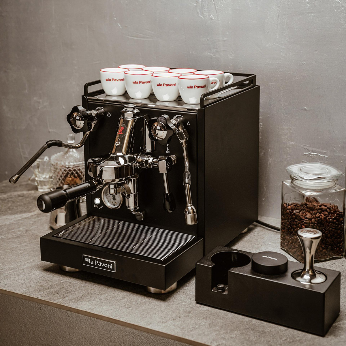 La Pavoni New Cellini Classic Nera Semiproffessionell Manuell Kaffemaskin Svart