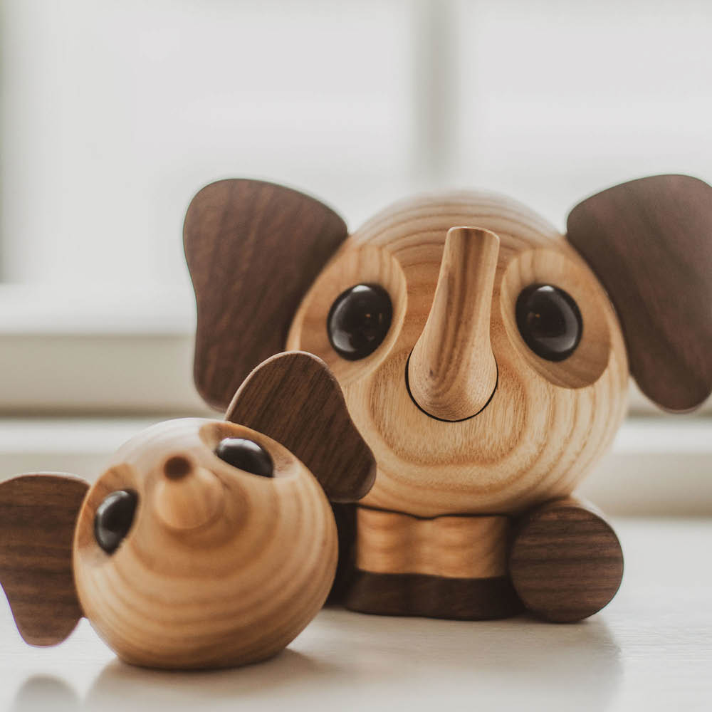 FableWood Louis elefant träfigur 5 cm valnöt/ask