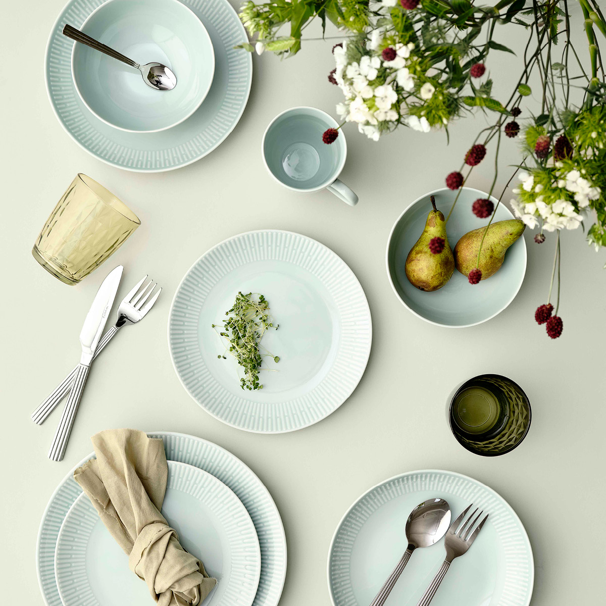 Aida Relief mugg 30 cl dusty green