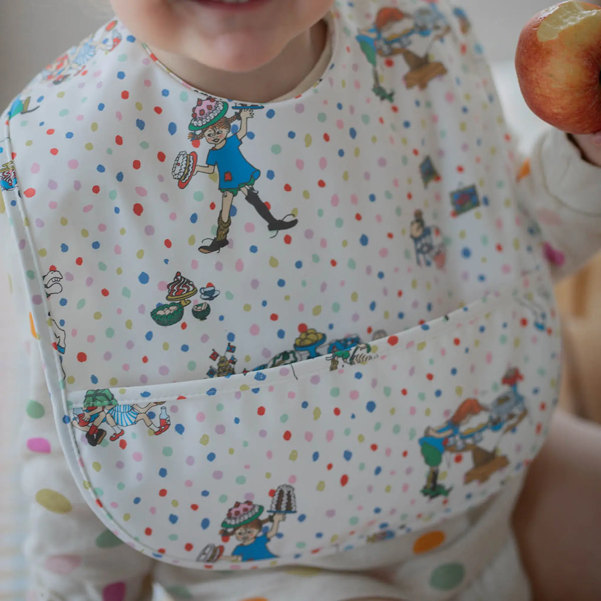 Rätt Start Pippi Långstrump haklapp Födelsedag vit