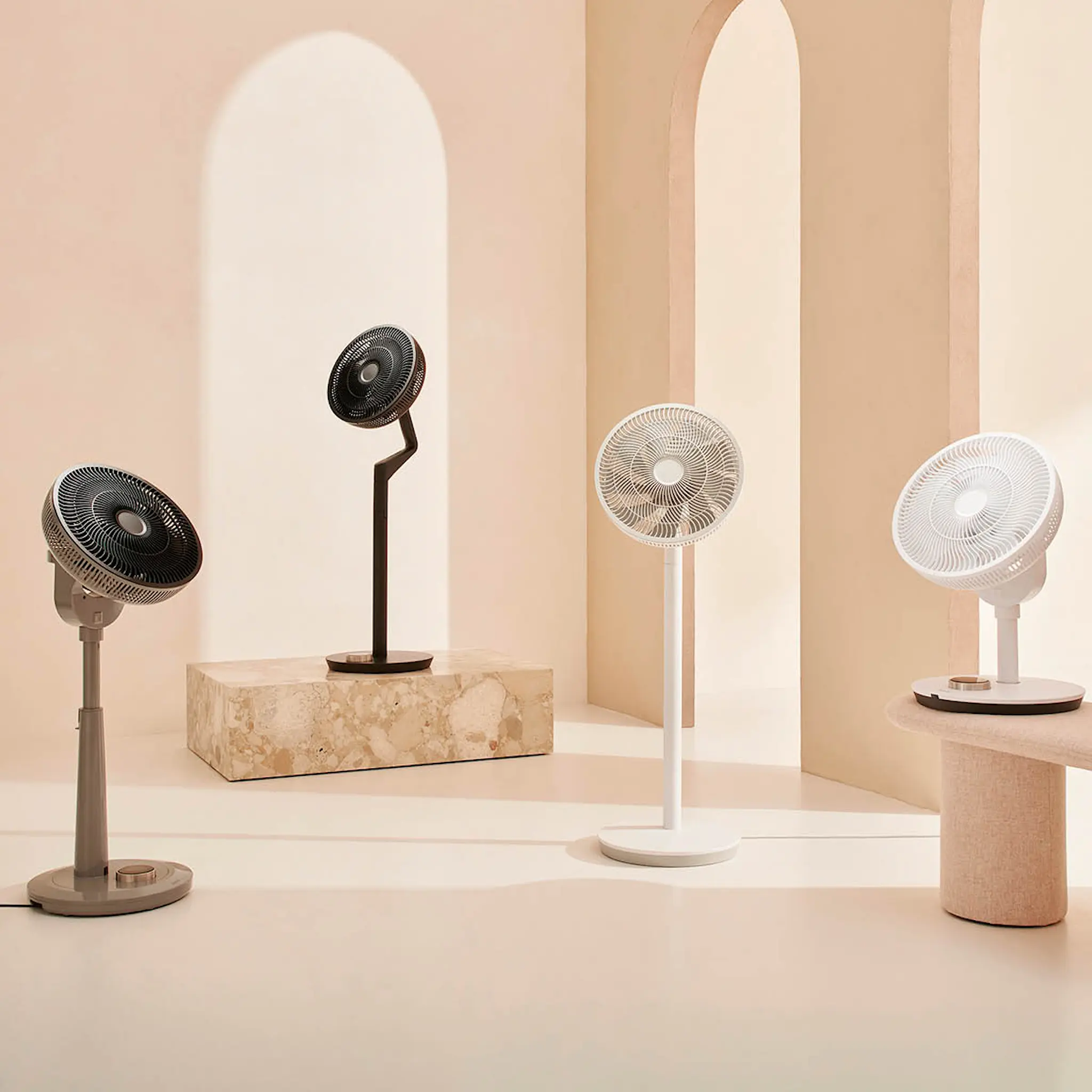 Duux Whisper Essence golvfläkt 95 cm vit