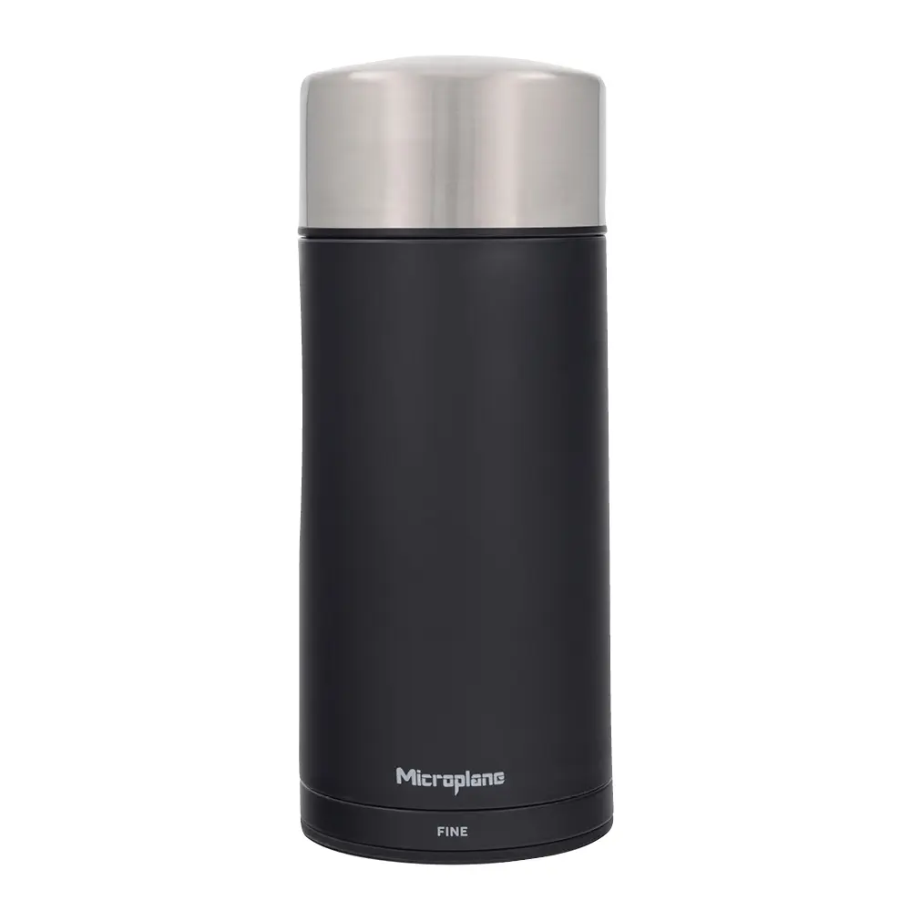 Yleisraastin 3 terällä musta