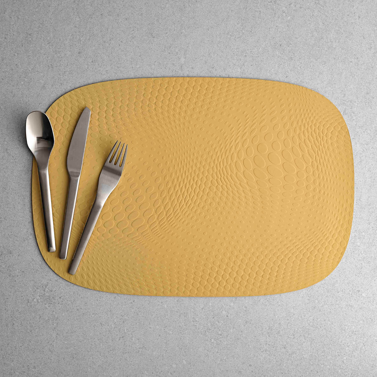 Aida - Life in colour Karim Rashid bordbrikke 45x30,6 cm Mustard