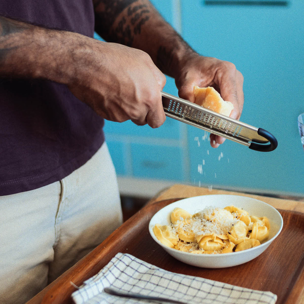 Fiskars Functional Form rivjern fint 30,7 cm svart/rustfritt stål