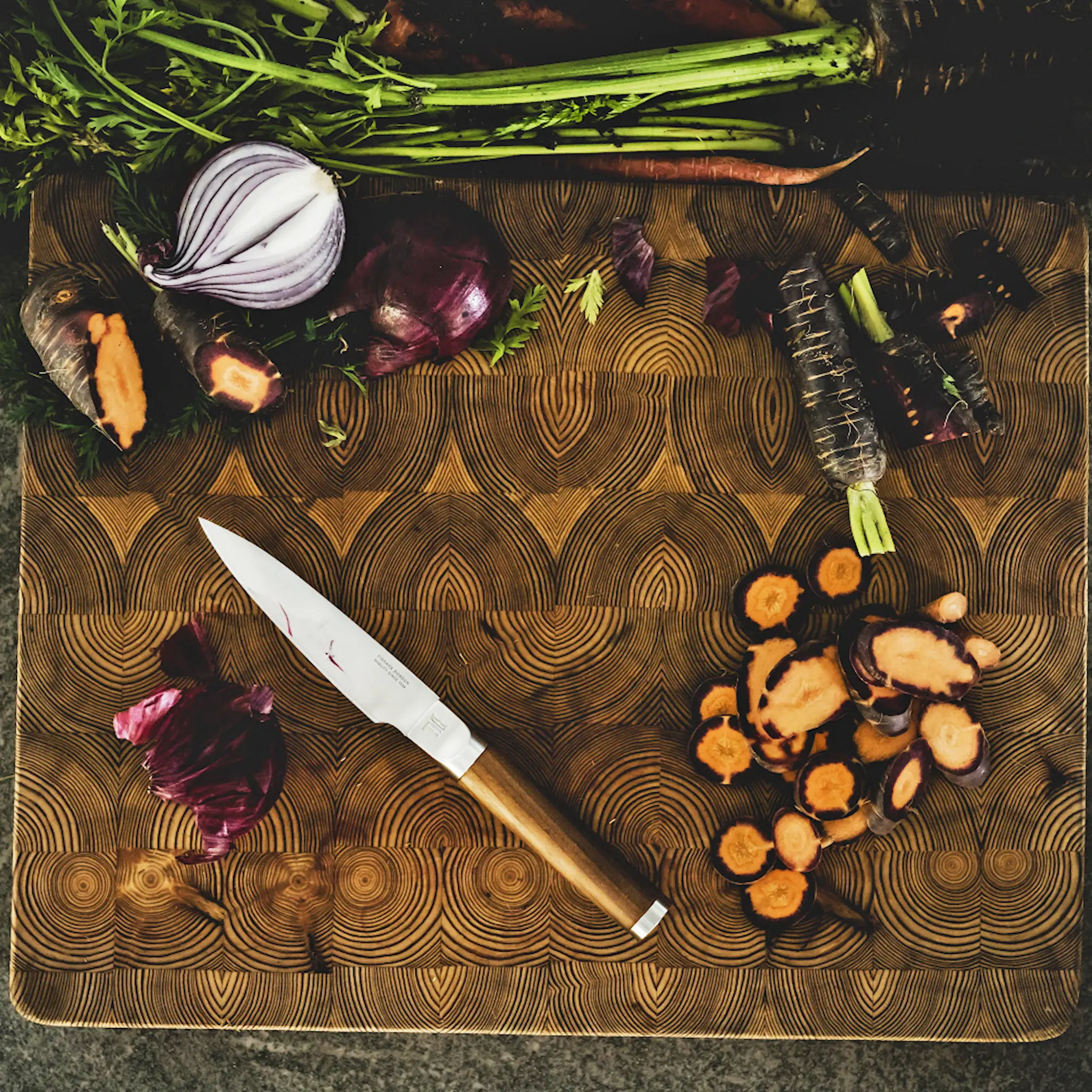 Fiskars Norden Vihannesveitsi 9 cm