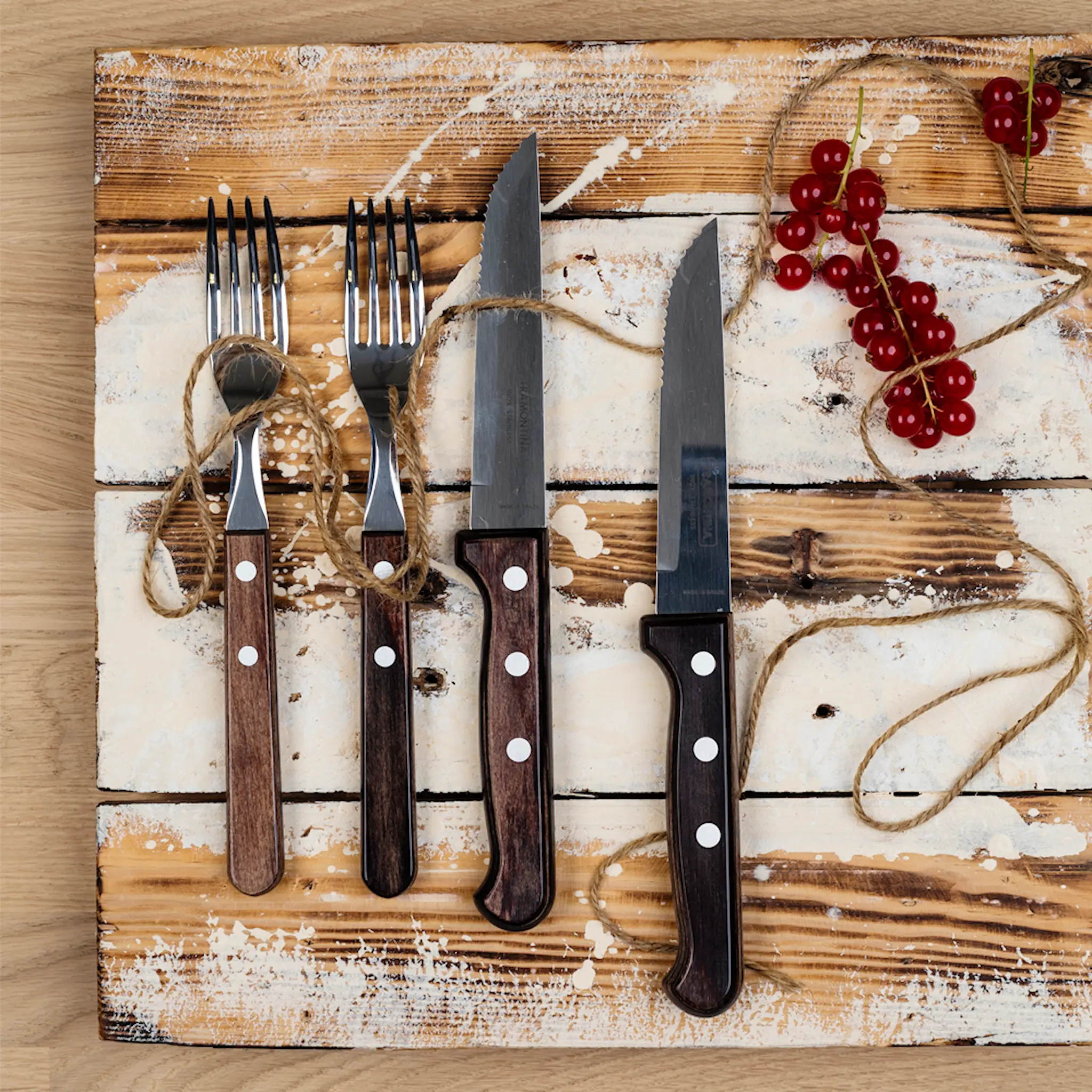 Tramontina Pihviaterimet 23,5 cm 4 osaa