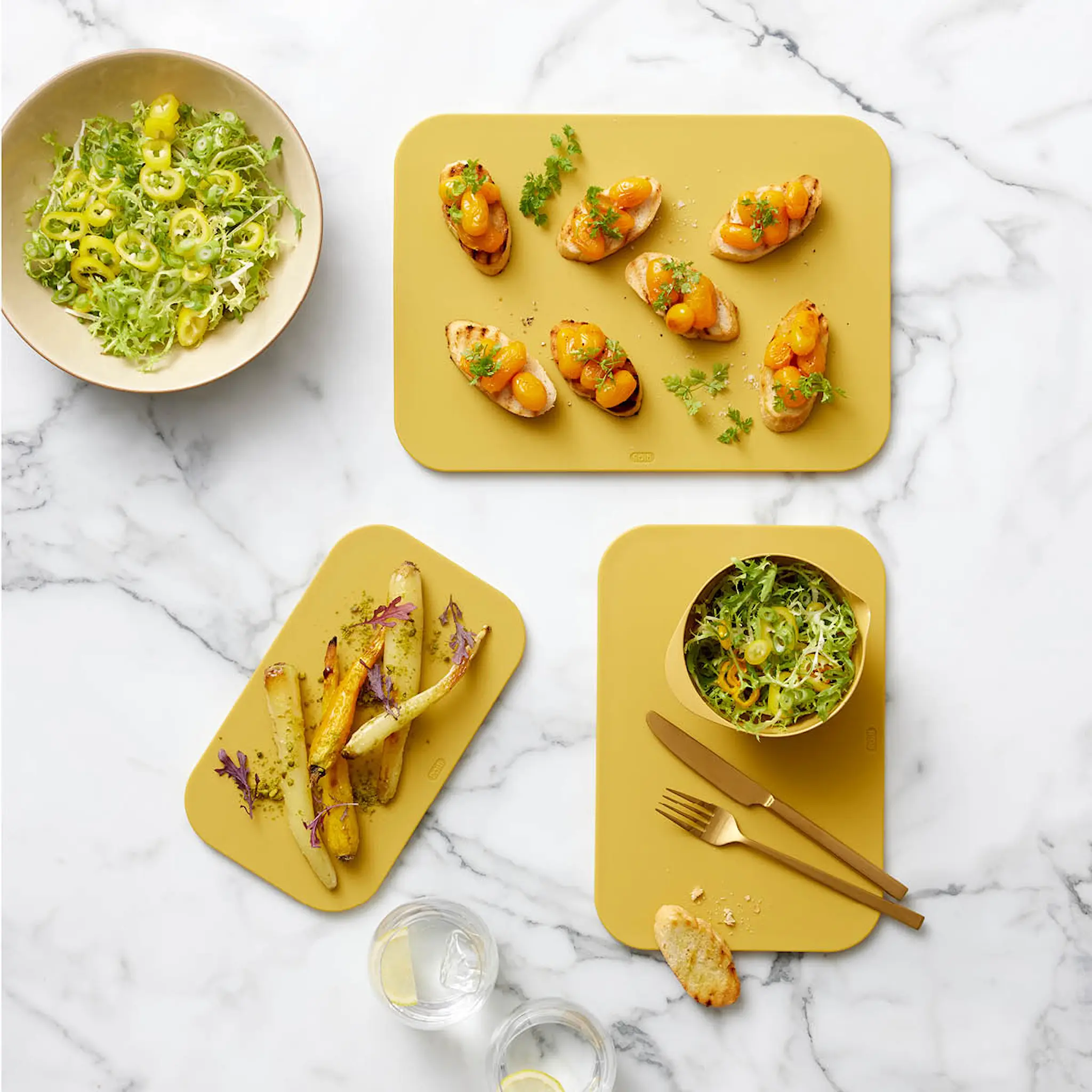 Rosti Choptima skärbräda stor 35,5x25,5 cm curry