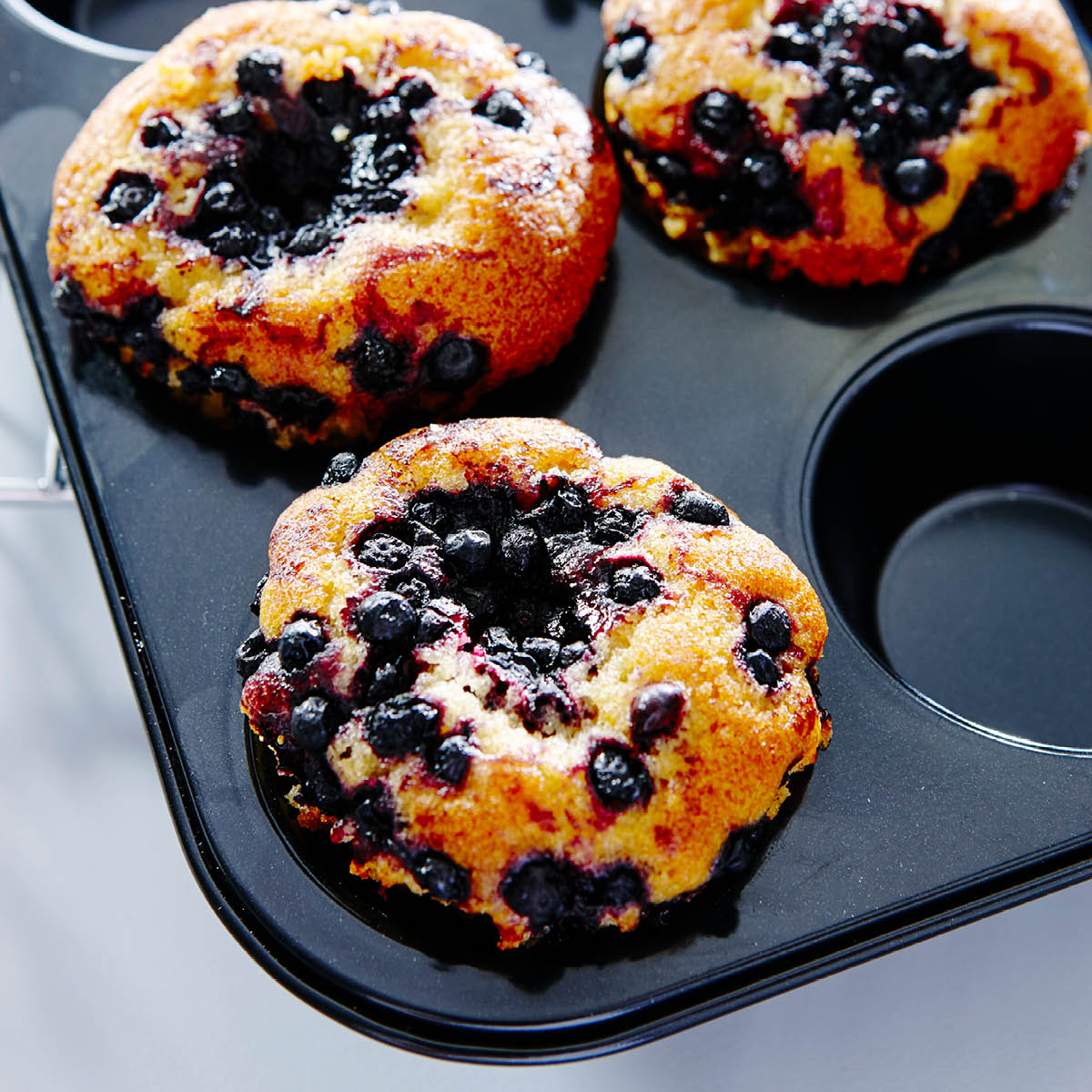 Gastromax Baking Muffinsivuoka 23x26 cm 12 muffinia Hiiliteräs